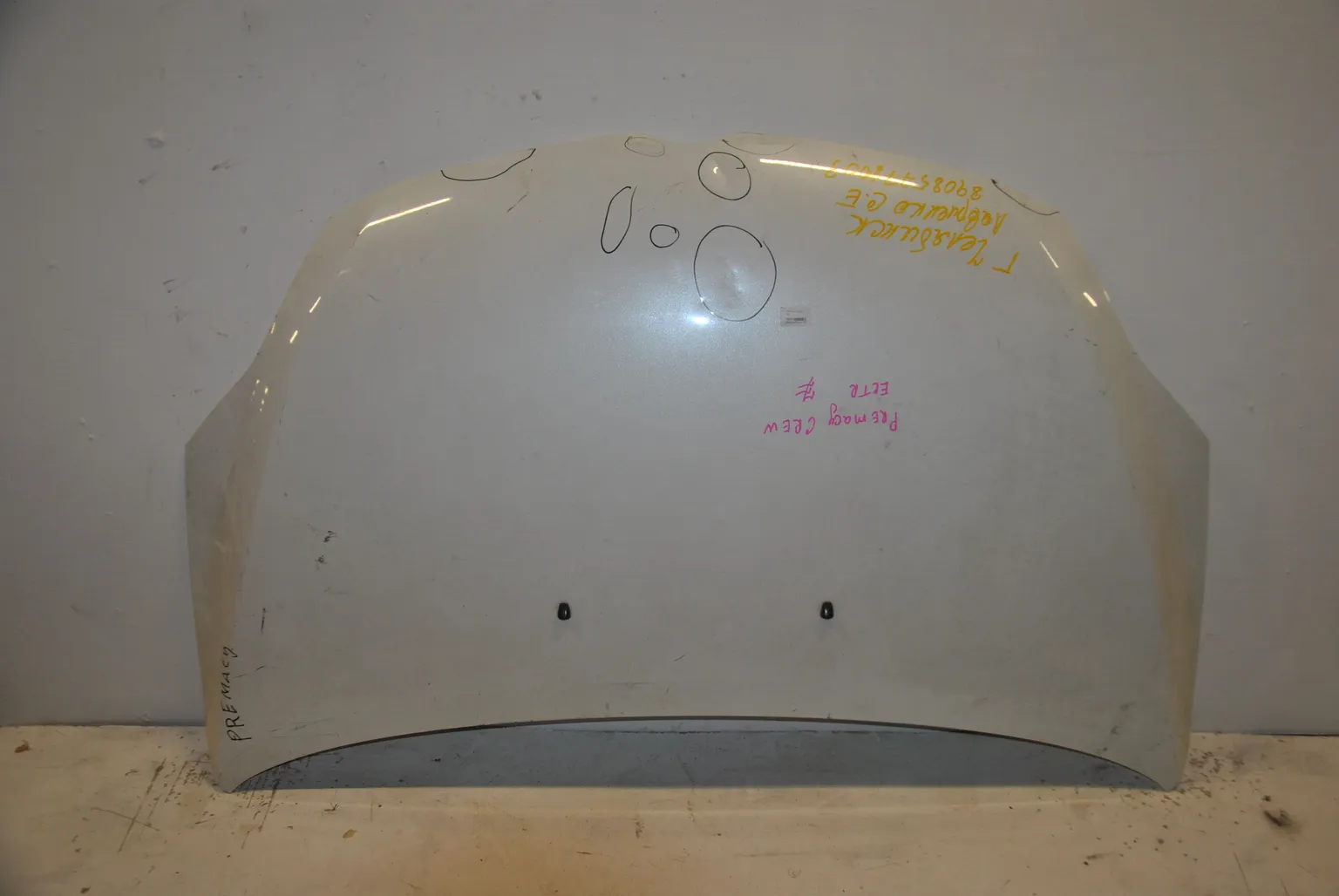 Капот MAZDA PREMACY CREW (Контрактный) 46098849