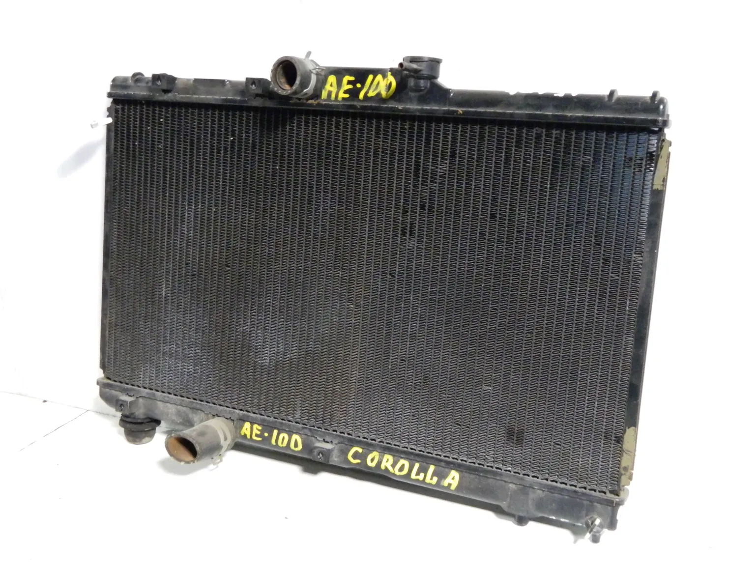 Радиатор ДВС TOYOTA COROLLA AE100 (Контрактный) 69586484