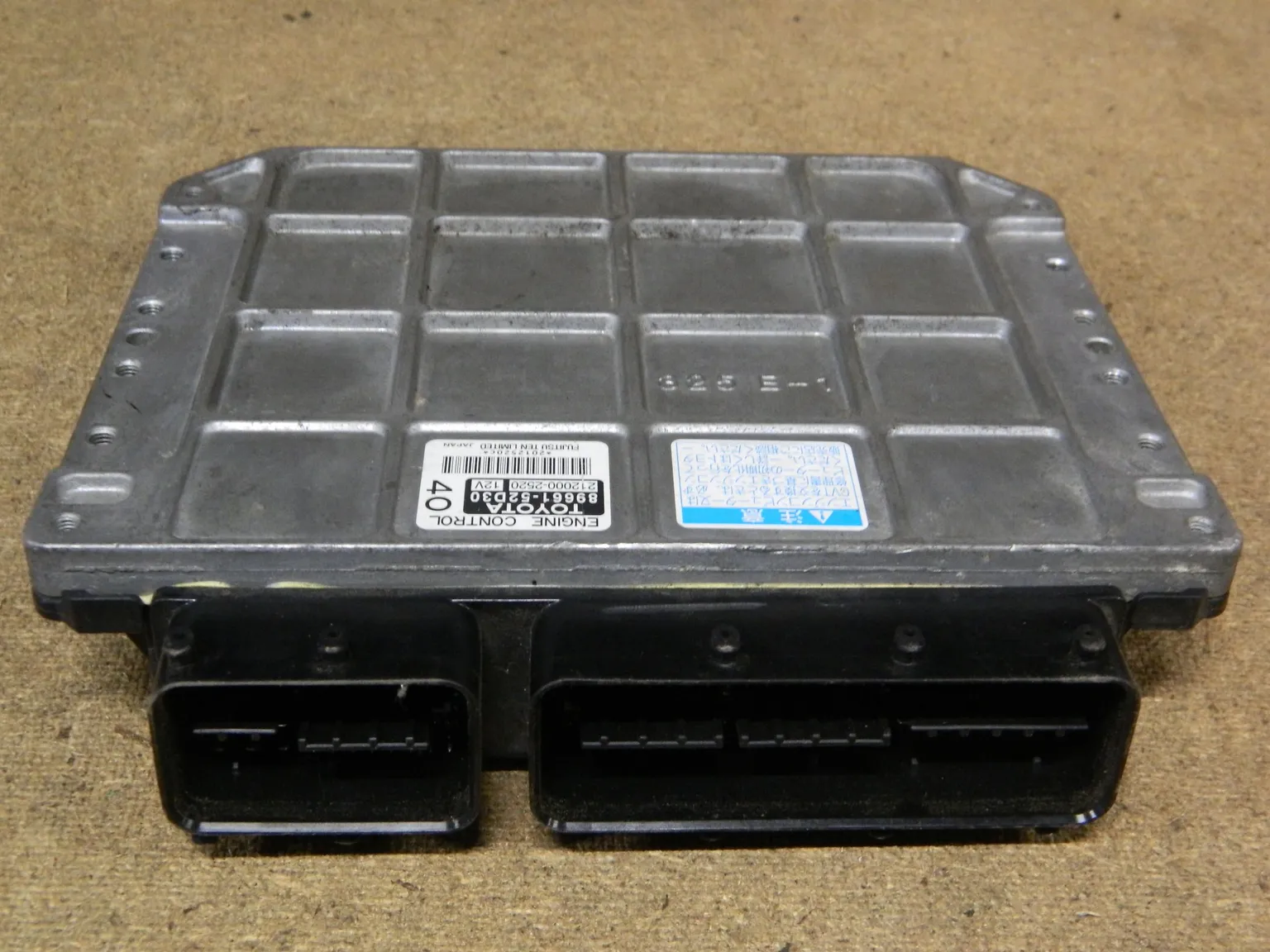 Блок управления ДВС TOYOTA RACTIS 1NZFE (Контрактный) 10165 8966152D30