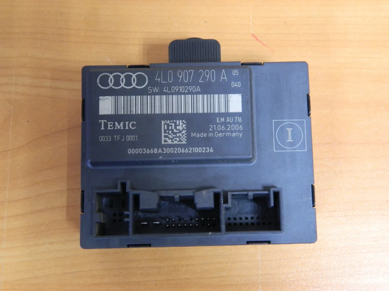 Блок комфорта AUDI Q7 4L BAR (Б/У)