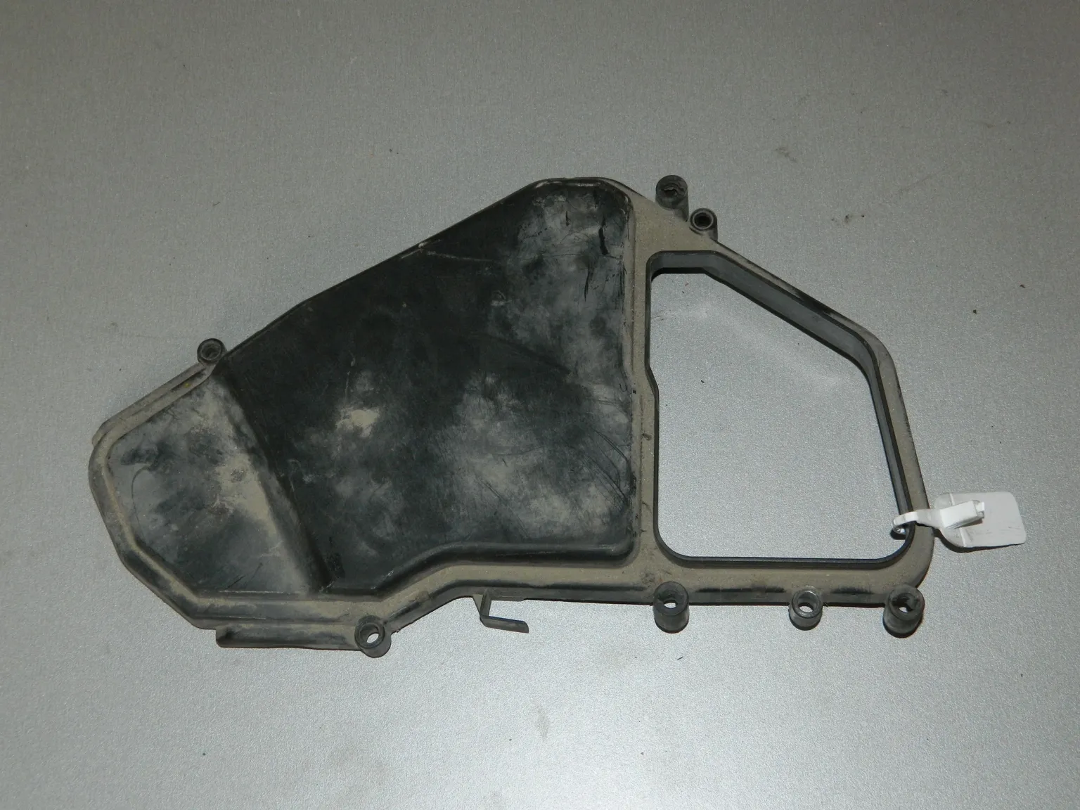 Крышка блока предохранителей AUDI Q7 4L BAR (Б/У)