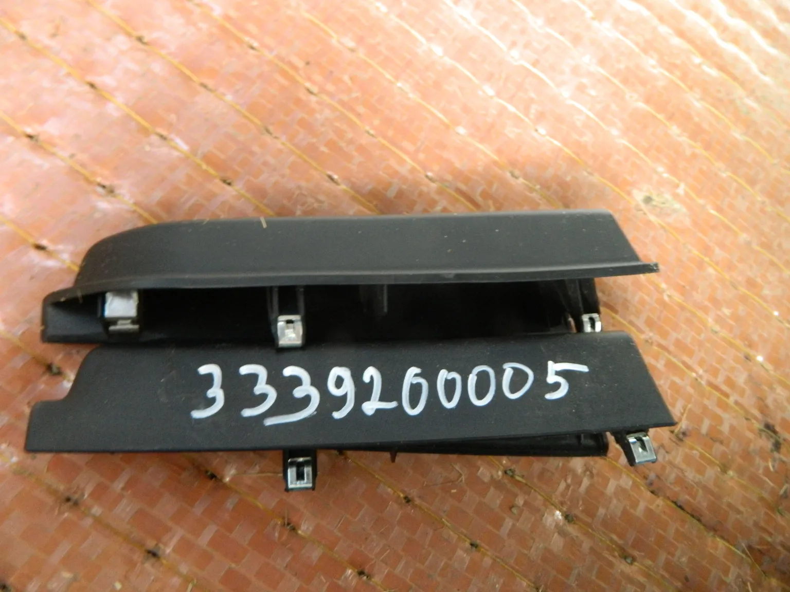 Накладка динамика TOYOTA IPSUM ACM21 Перед Пара (Контрактный) 3339200005