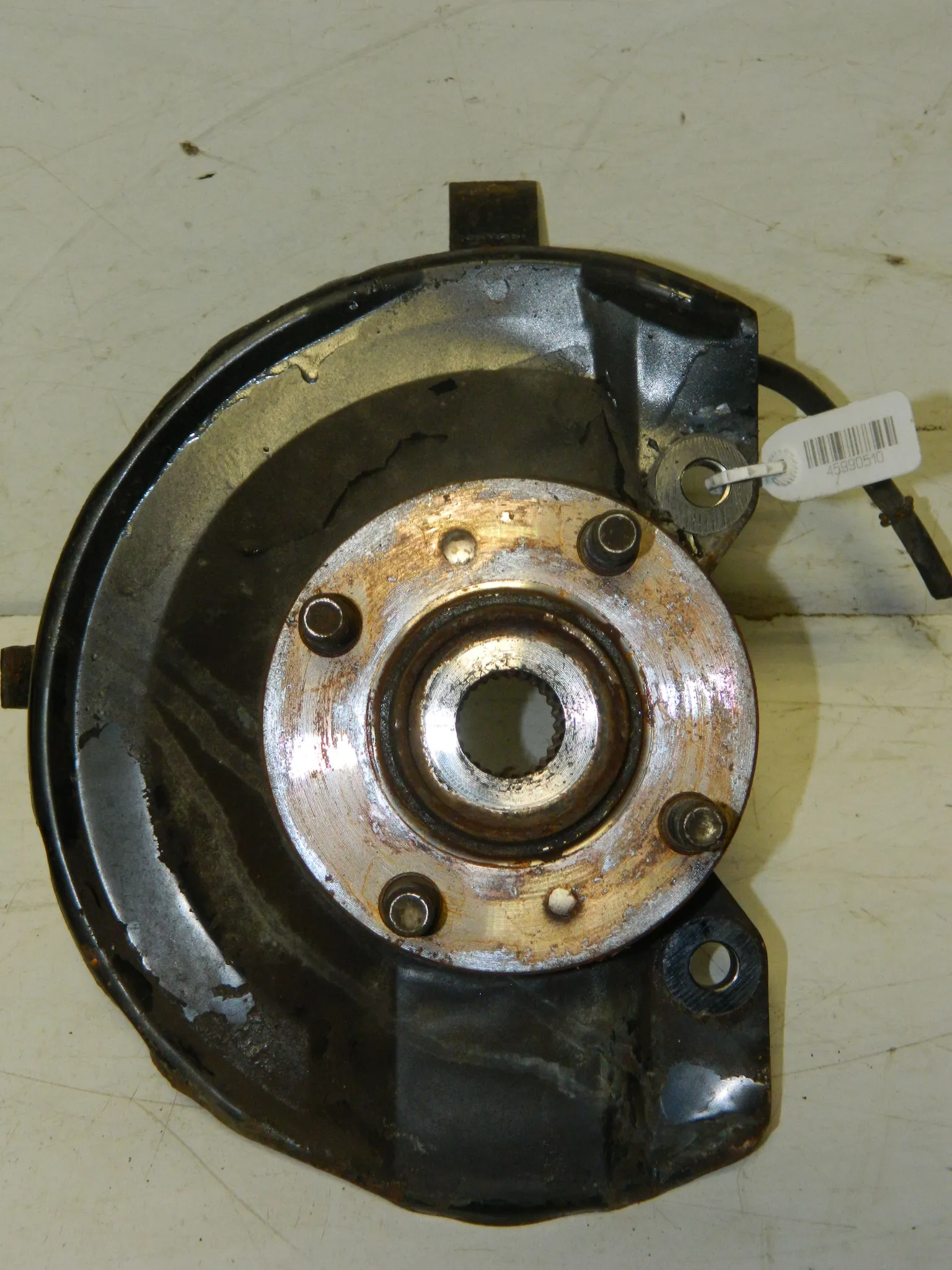 Ступица MITSUBISHI LANCER CEDIA CS5A Перед Прав (Конрактный) 45990510