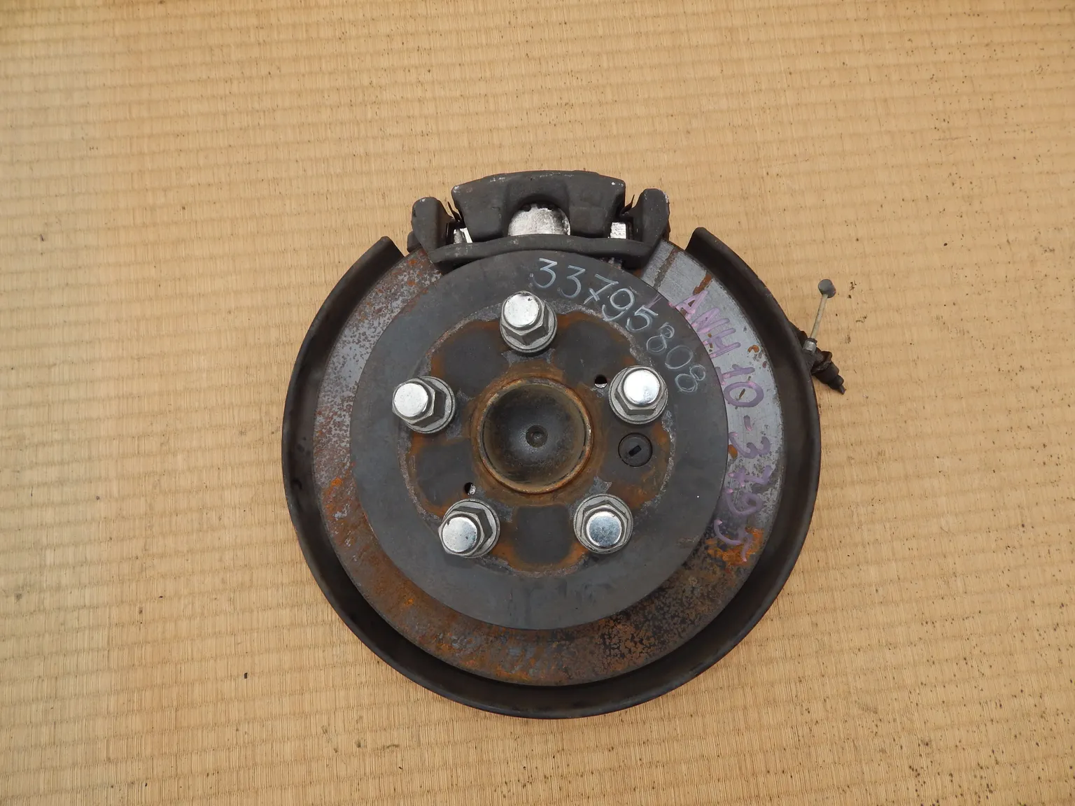 Ступица TOYOTA ALPHARD ANHH10 Зад Прав (Контрактный) 33795808