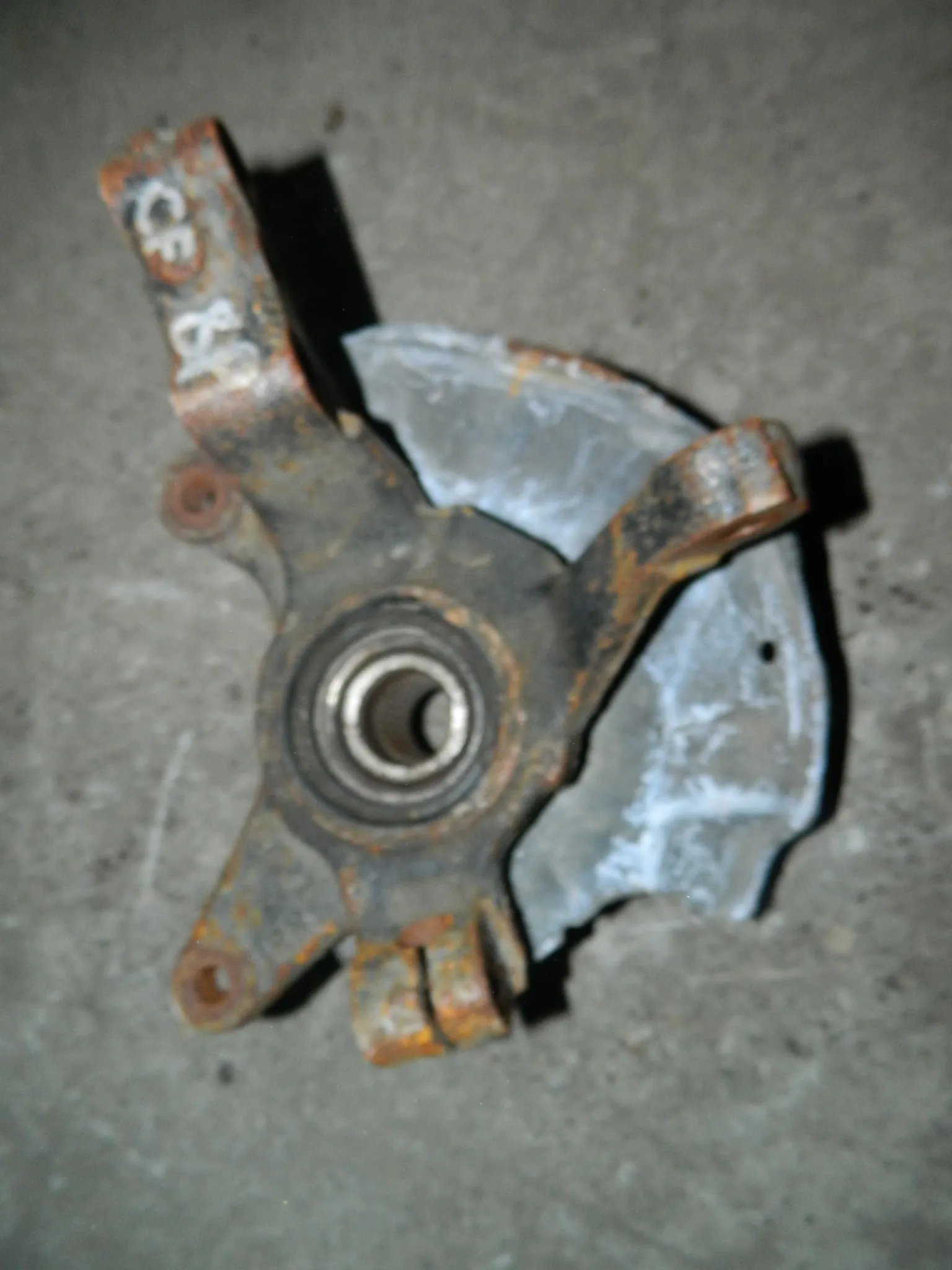 Ступица MAZDA CAPELLA GF8P Перед Прав (Контрактный) 79591260