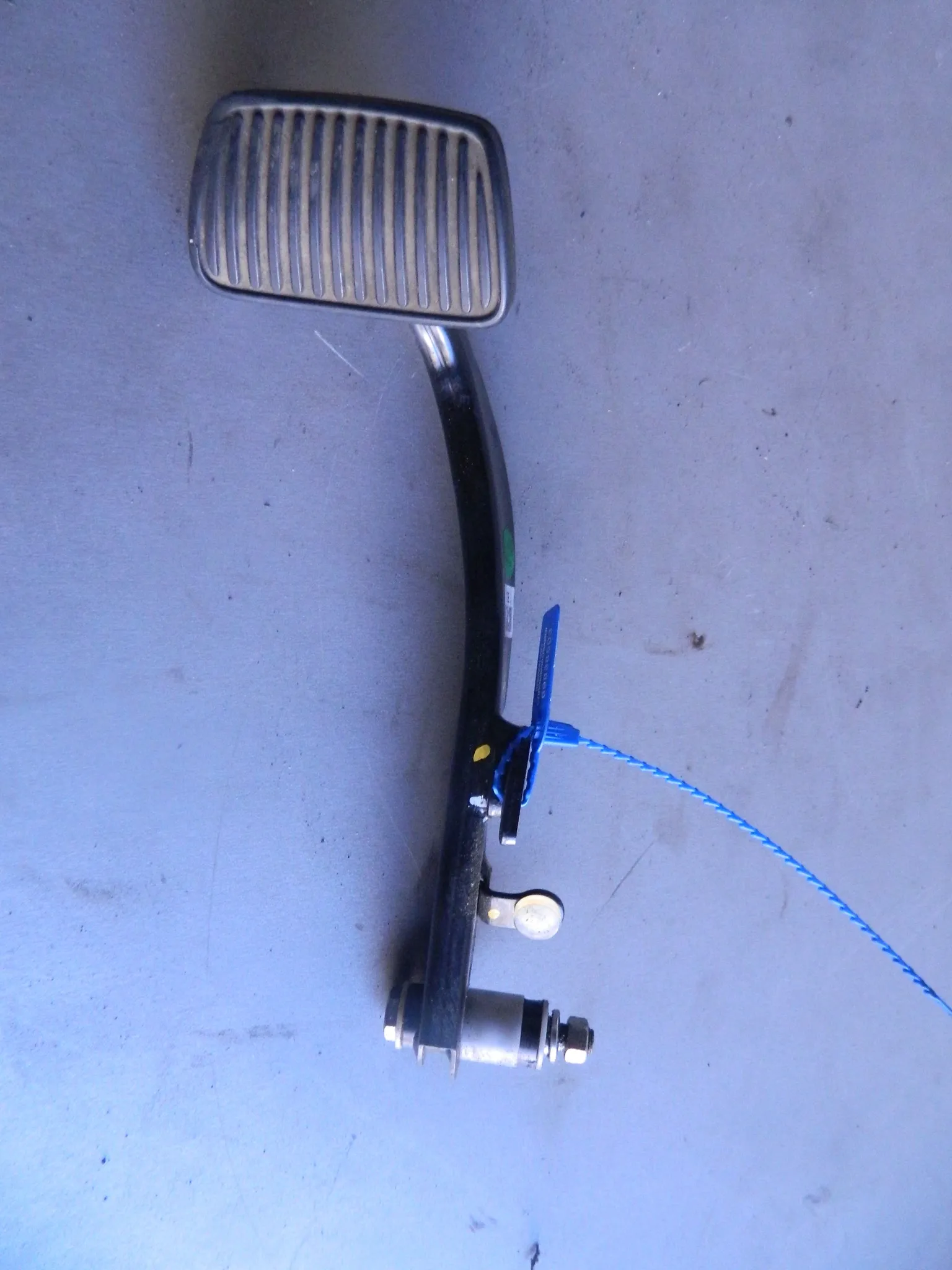 Педаль тормоза HYUNDAI EQUUS G6DA 2013-2015 Перед (Б/У) 69838503