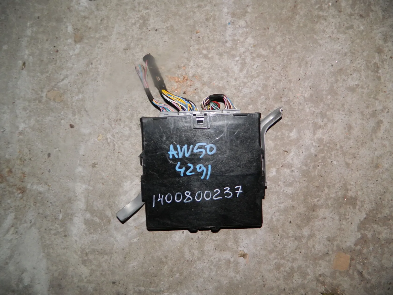 Блок управления TOYOTA CAMRY AVV50 (Контрактный) 1400800237