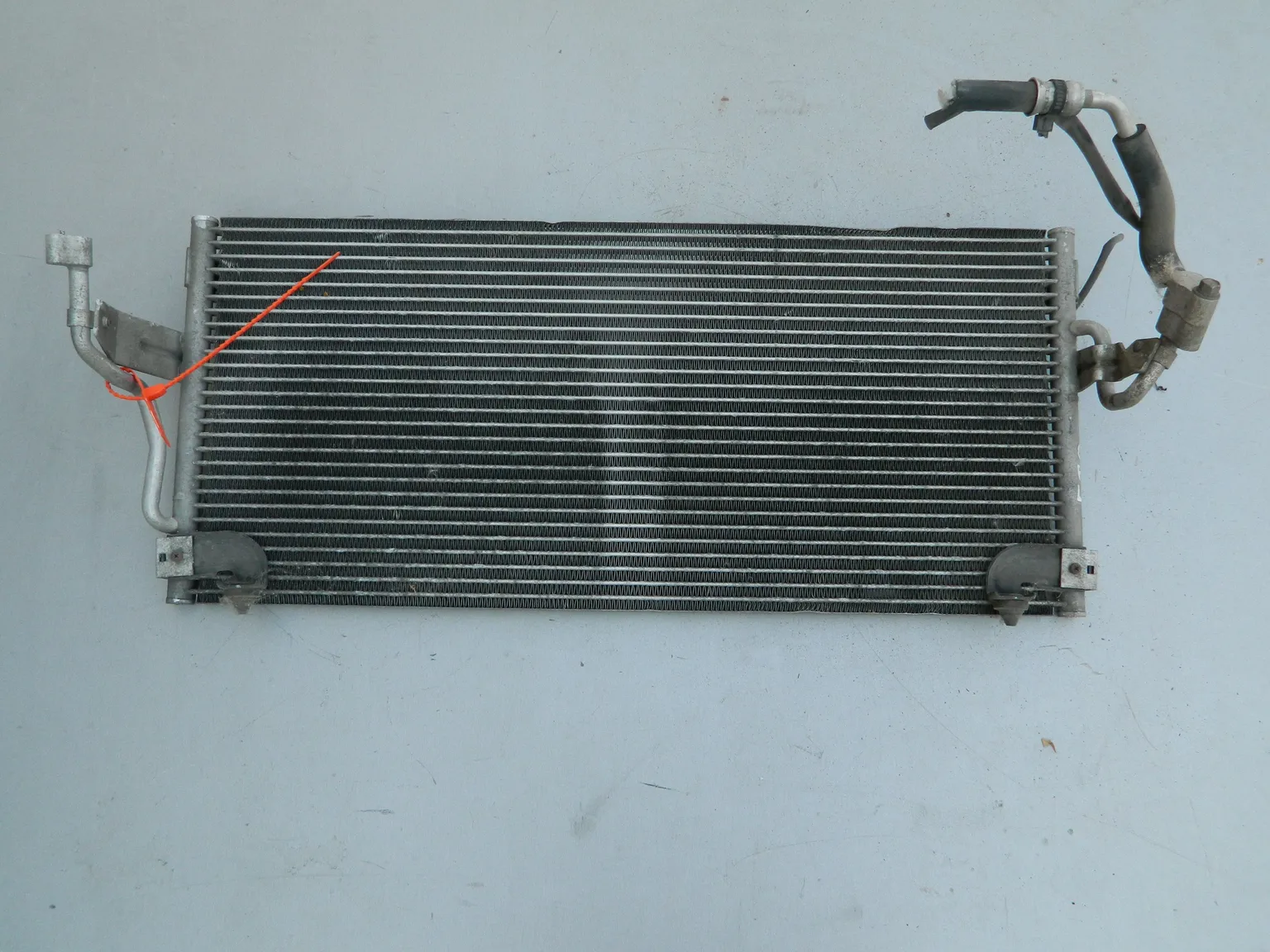 Радиатор кондиционера MITSUBISHI FTO DE2A (Контрактный) 72367506