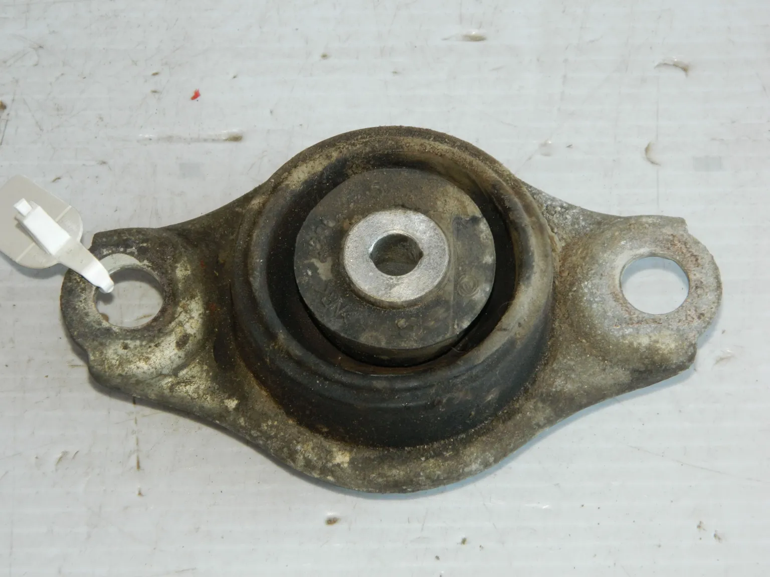 Подушка двигателя FIAT PANDA 188A4000 Лев (Б/У)