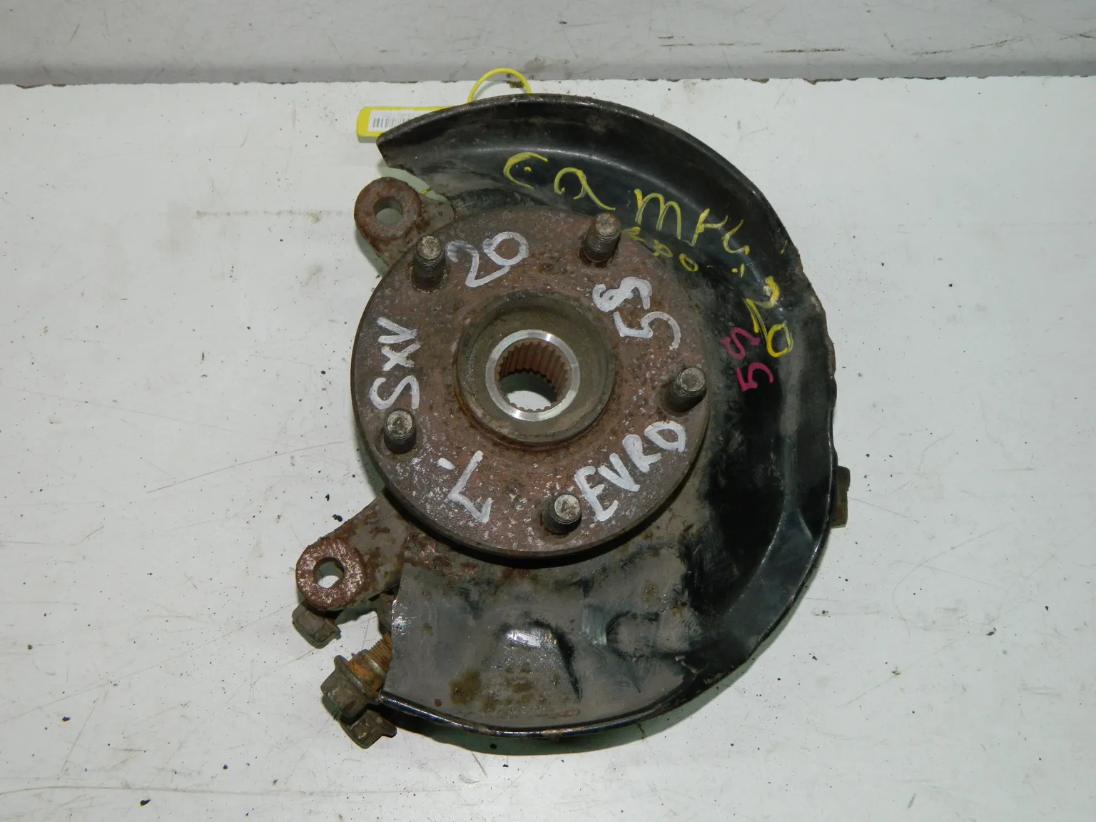 Ступица TOYOTA CAMRY GRACIA SXV20 Перед Лев (Контрактный) 40940705