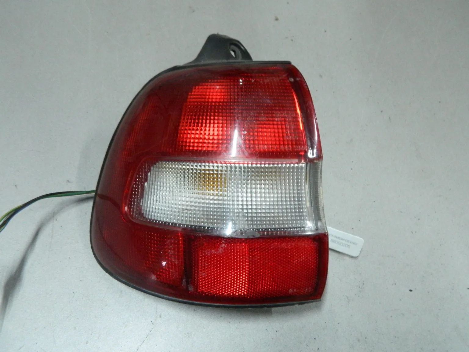 Фонарь SUZUKI CULTUS GD31W Зад Лев (Контрактный) 68000205