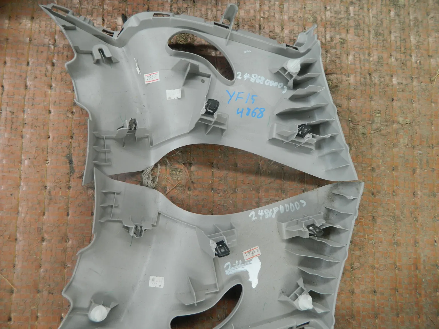 Обшивка задней стойки NISSAN JUKE YF15 Зад Пара (Контрактный) 2486800003