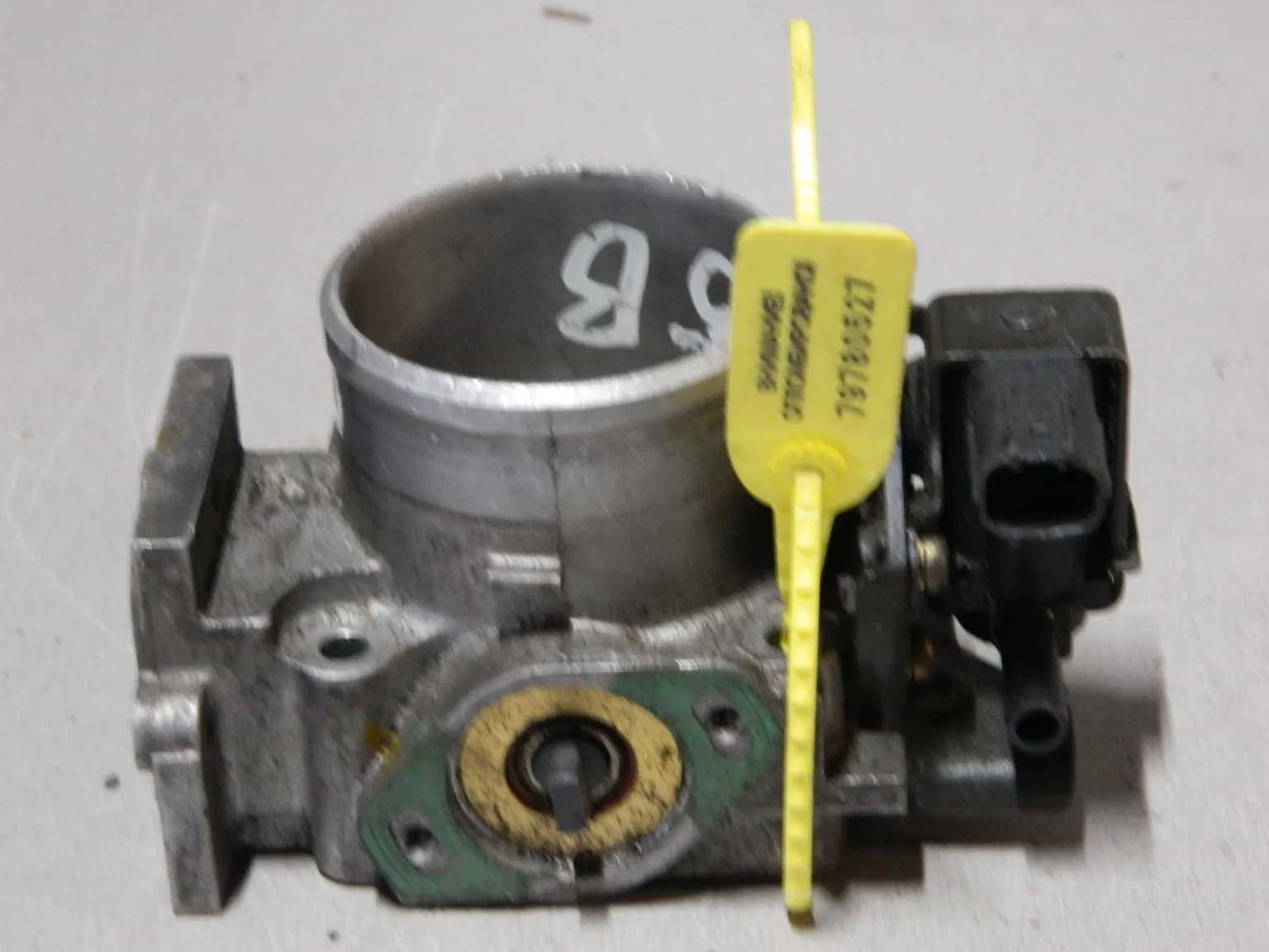 Дроссельная заслонка HONDA D15B (Контрактный) 79780527