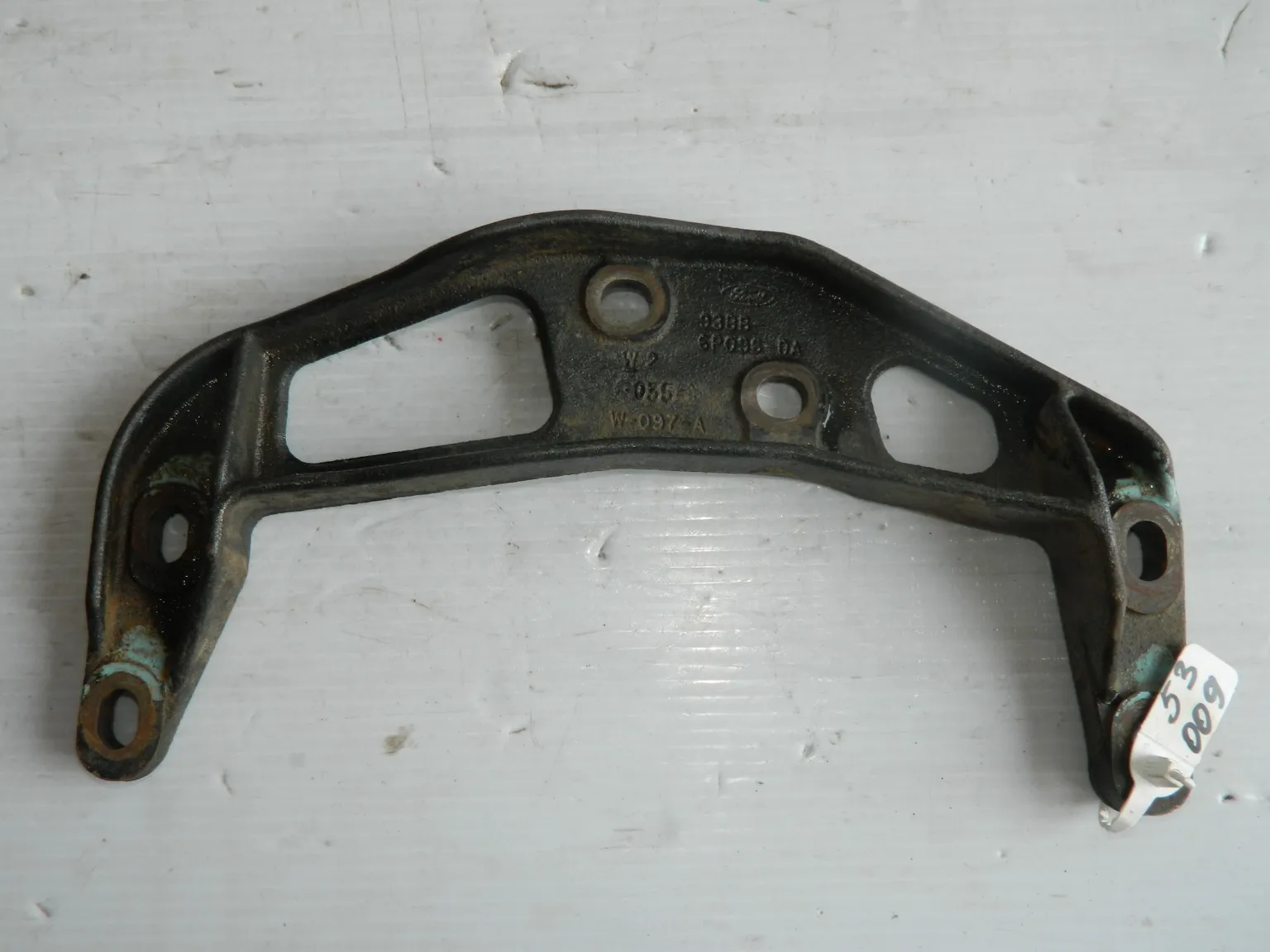 Кронштейн двигателя FORD MONDEO GBP L1F (Б/У) 53009