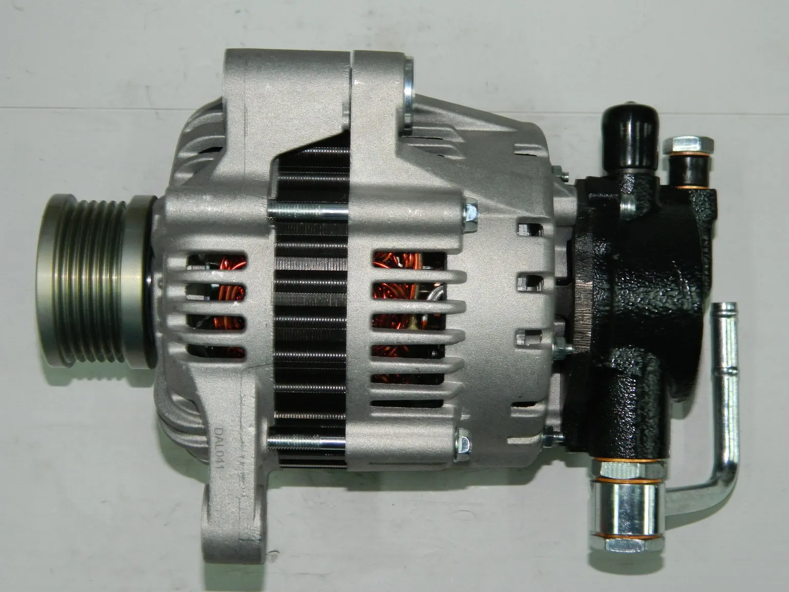 Генератор DAGGER DAL041 D4EA 12V 120A 6SC