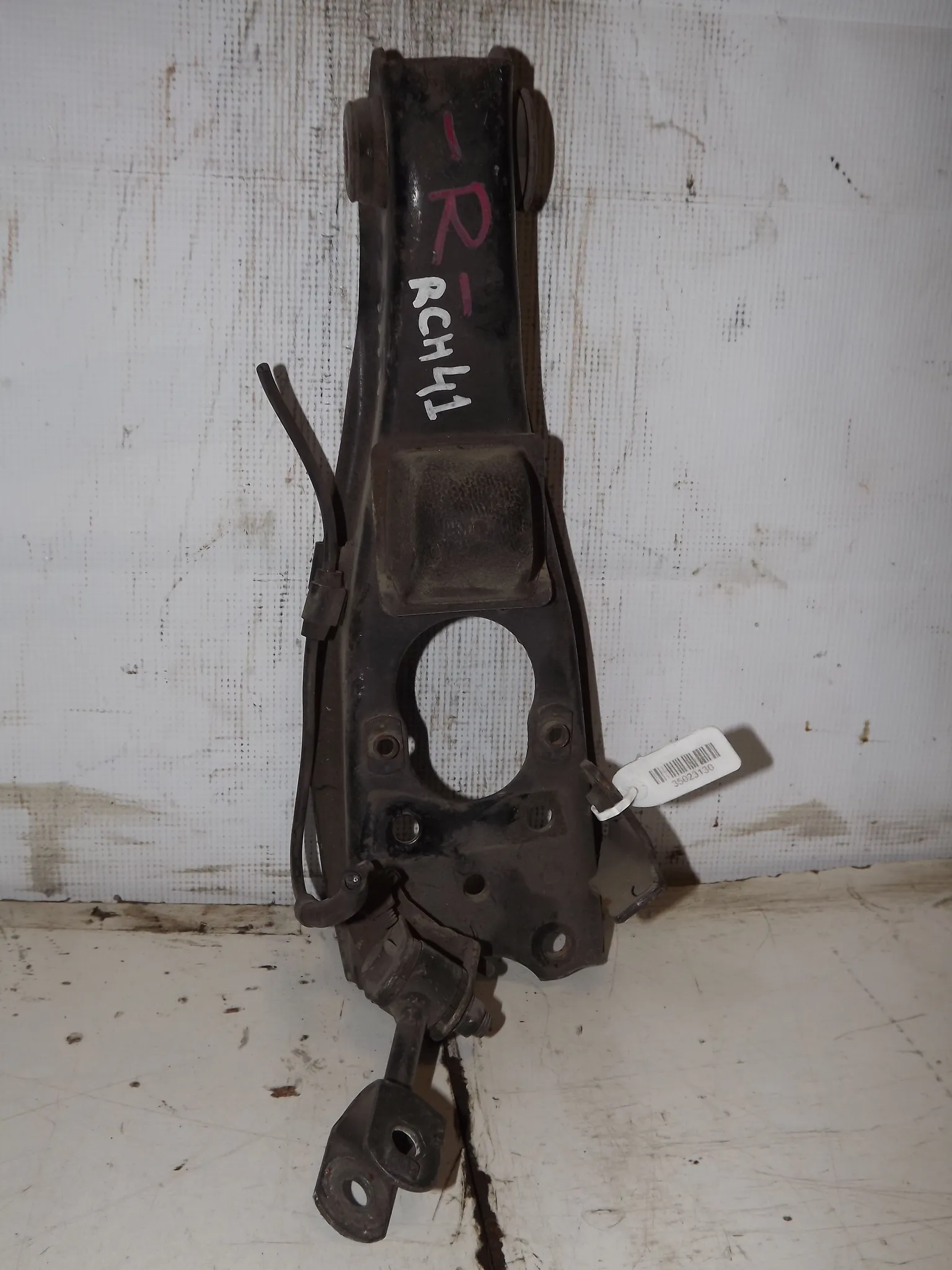 Рычаг TOYOTA LITE ACE CR40 Перед Прав Низ (Контрактный) 35023130