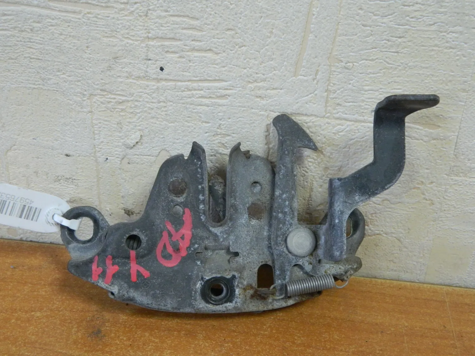 Замок капота NISSAN AD Y11 (Контрактный) 45976532