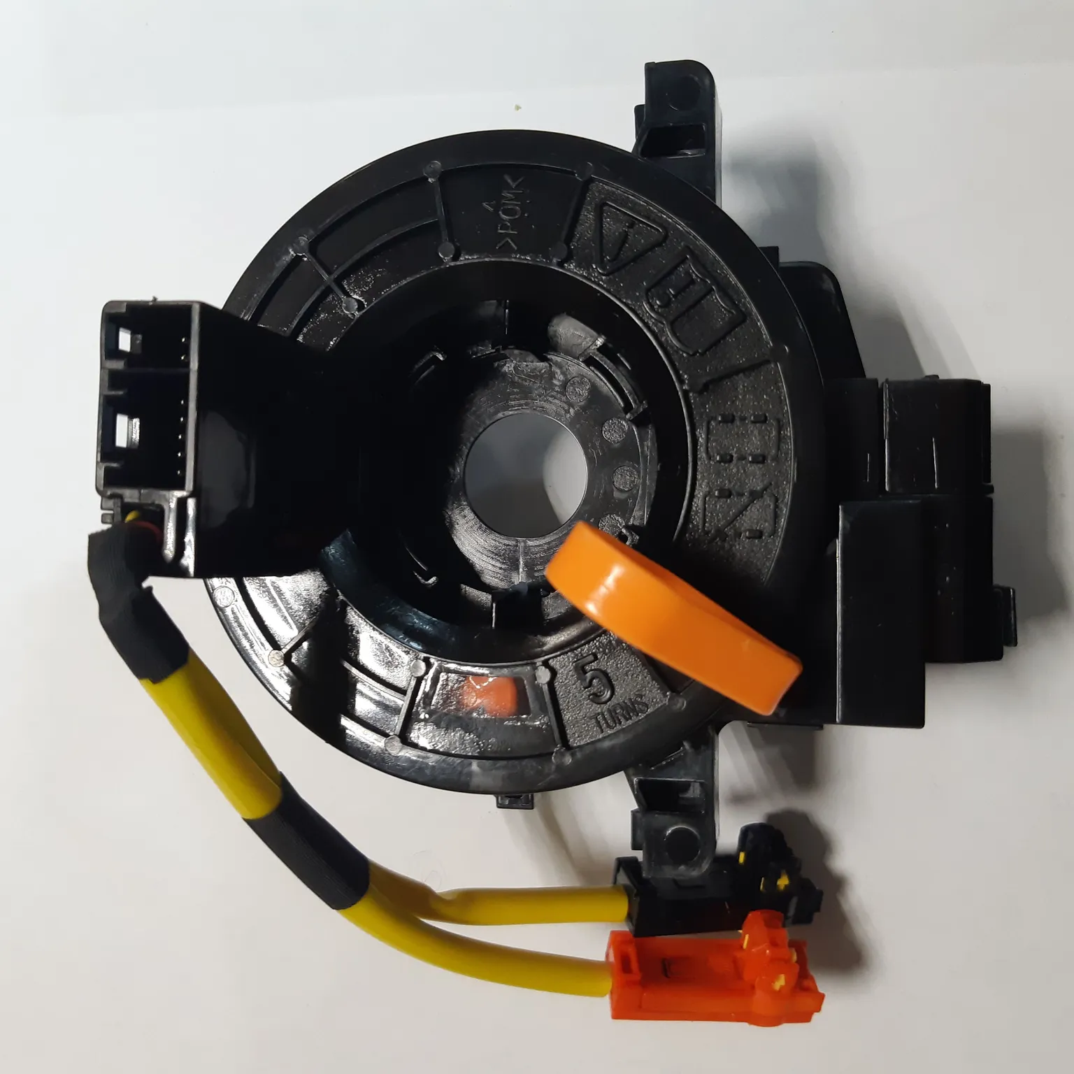 Шлейф подрулевой GENERAL PARTS 8430747020 TOYOTA LAND CRUISER PRADO 150, PRIUS 30