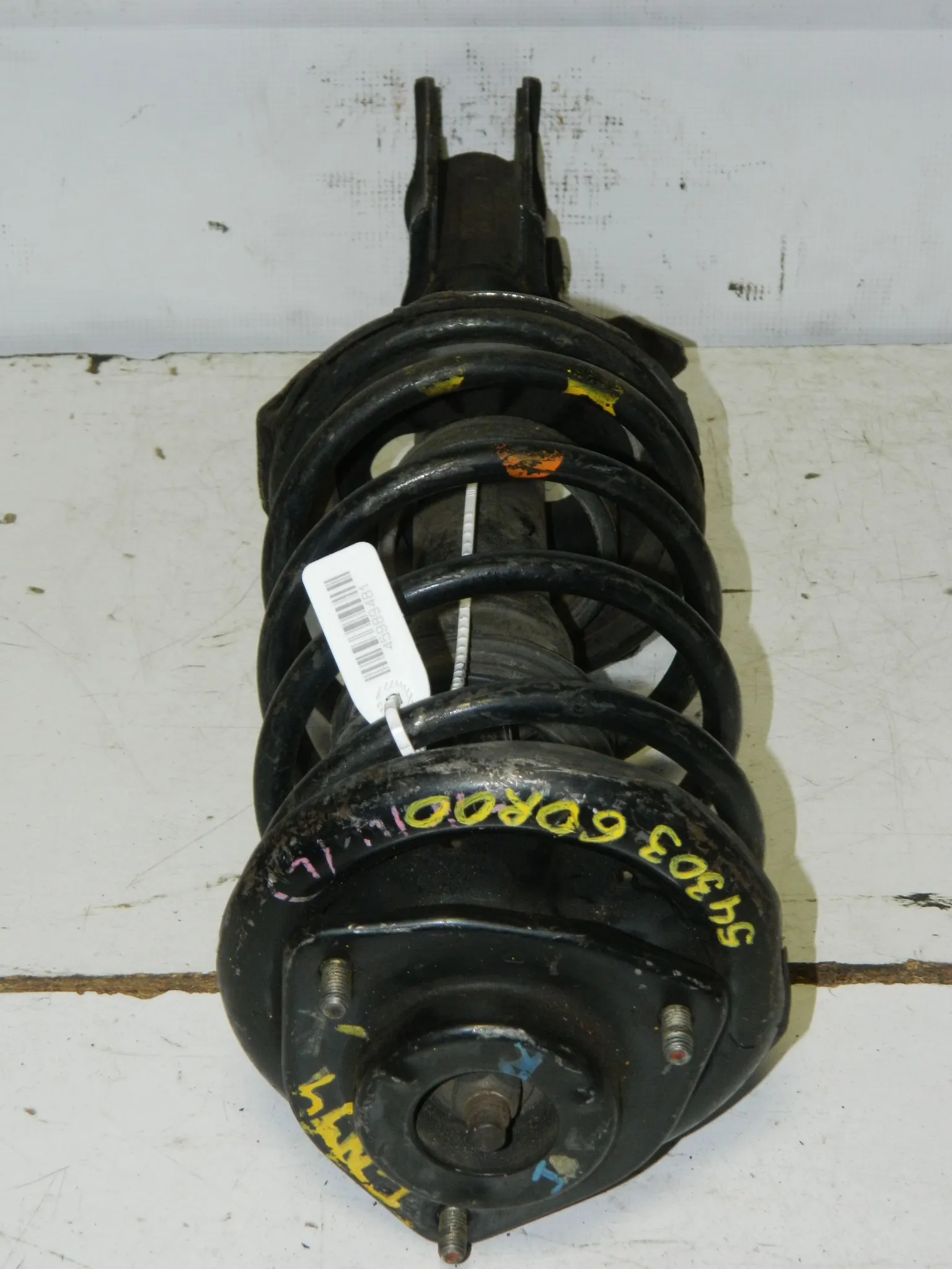 Стойка подвески NISSAN PULSAR FN14 Перед Лев (Контрактный) 45989481 5430260R00