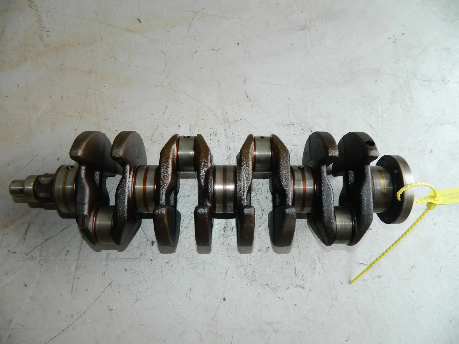 Коленвал OPEL ASTRA GTC A16XER (Б/У) 94603855