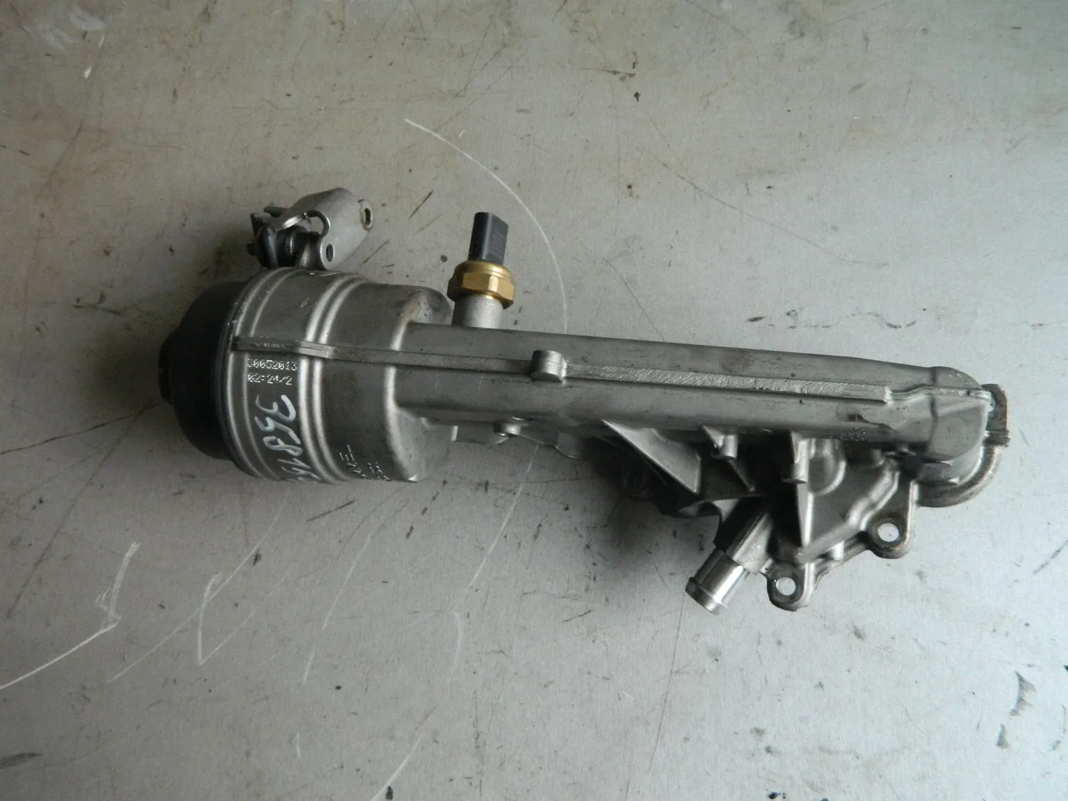 Корпус масляного фильтра BMW 1-SERIES F20 (Контрактный) 3581500021 1075560s01