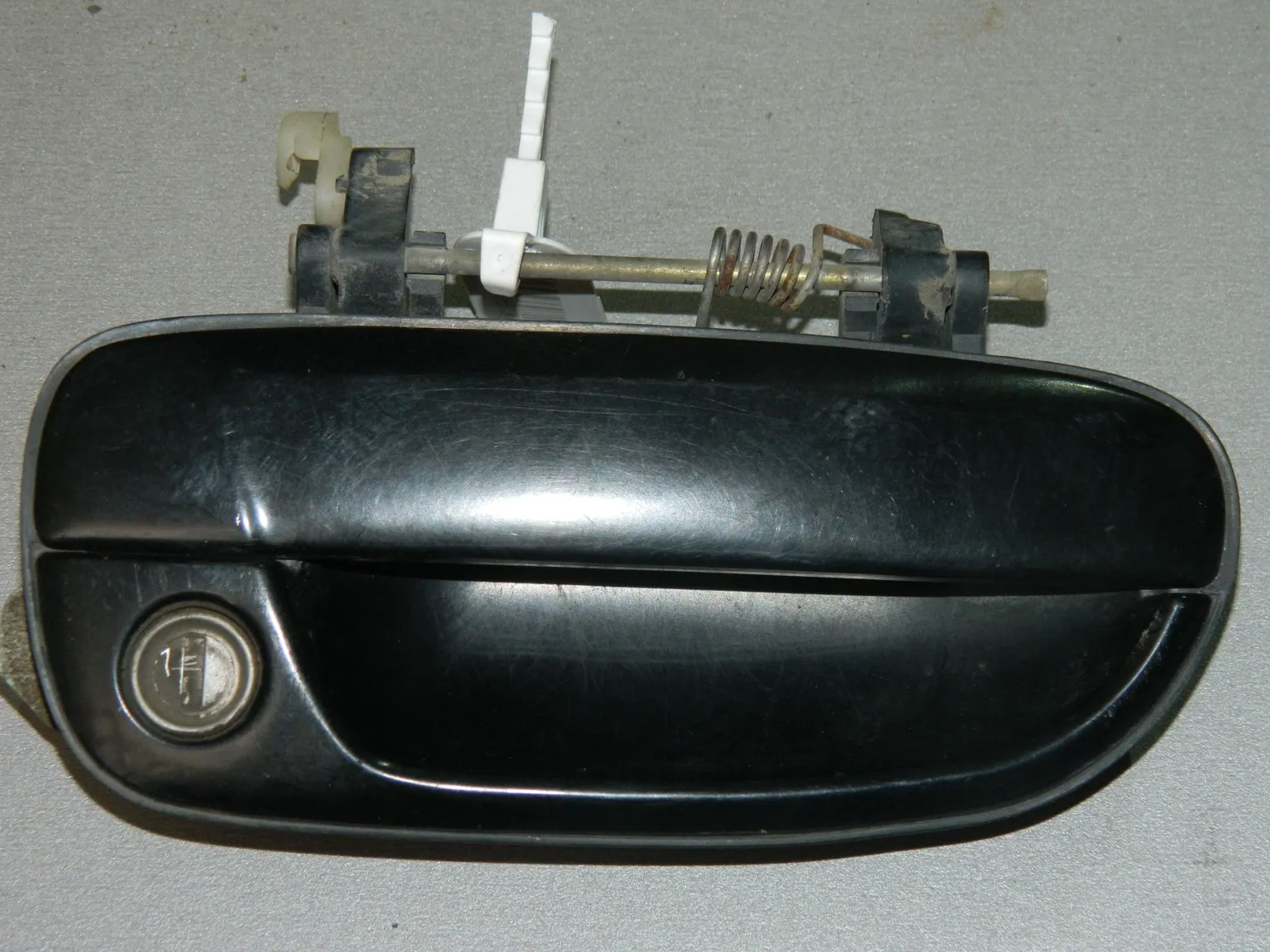 Ручка двери HYUNDAI ACCENT LC Перед Прав (Б/У) 45989873