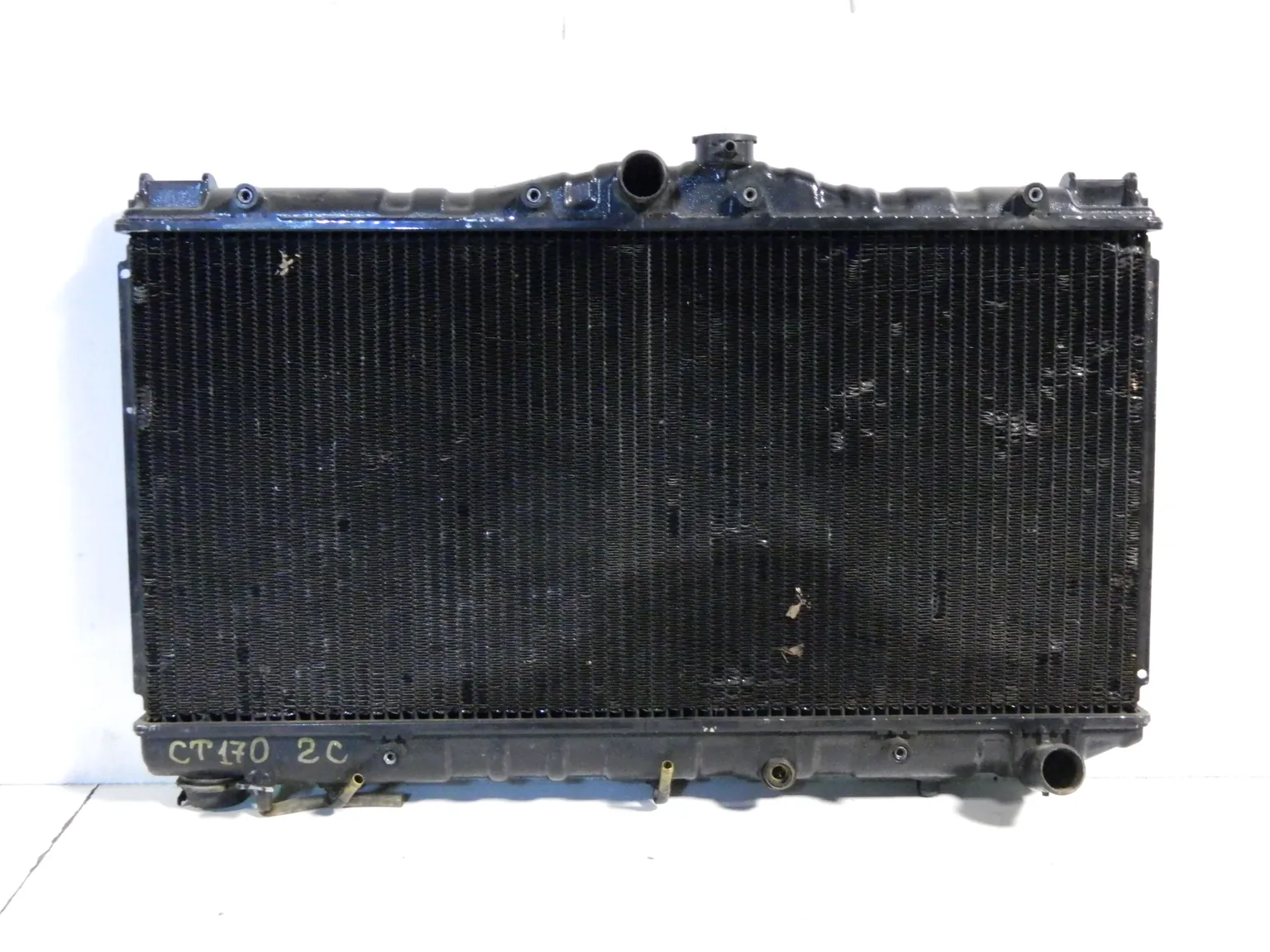 Радиатор ДВС TOYOTA CORONA CT170 (Контрактный) 69586200