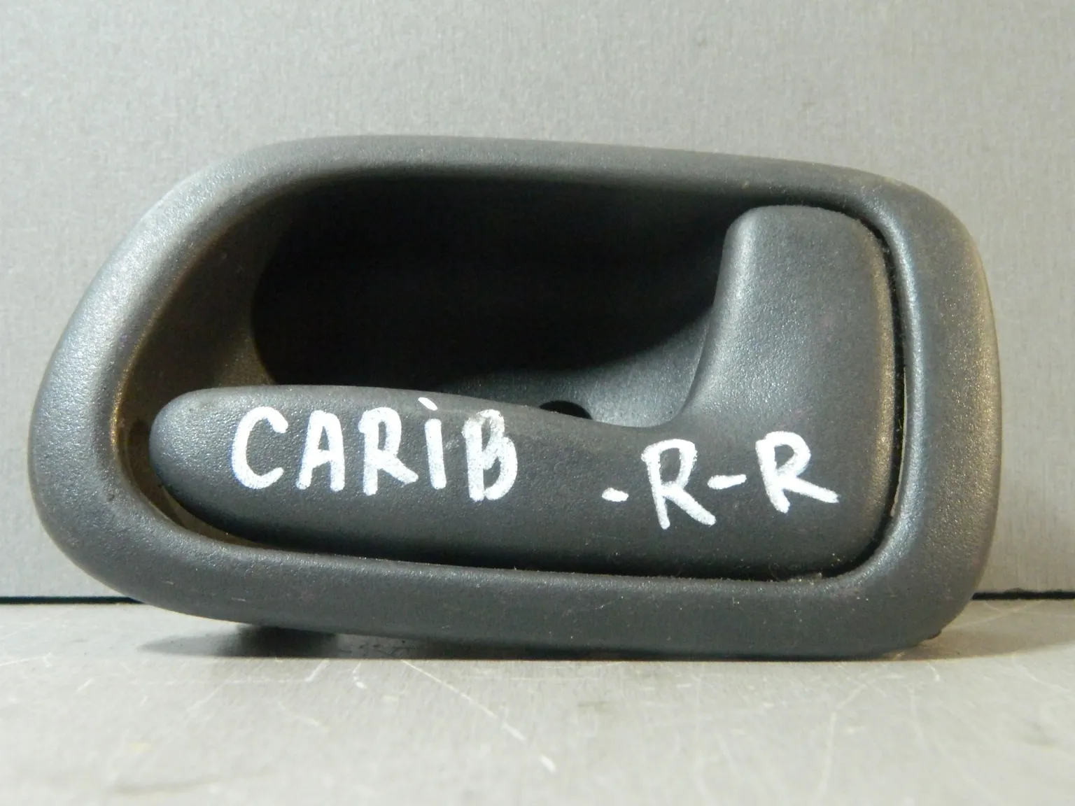 Ручка двери внутренняя TOYOTA SPRINTER AE110 Прав (Контрактный) 81528293 6927712130