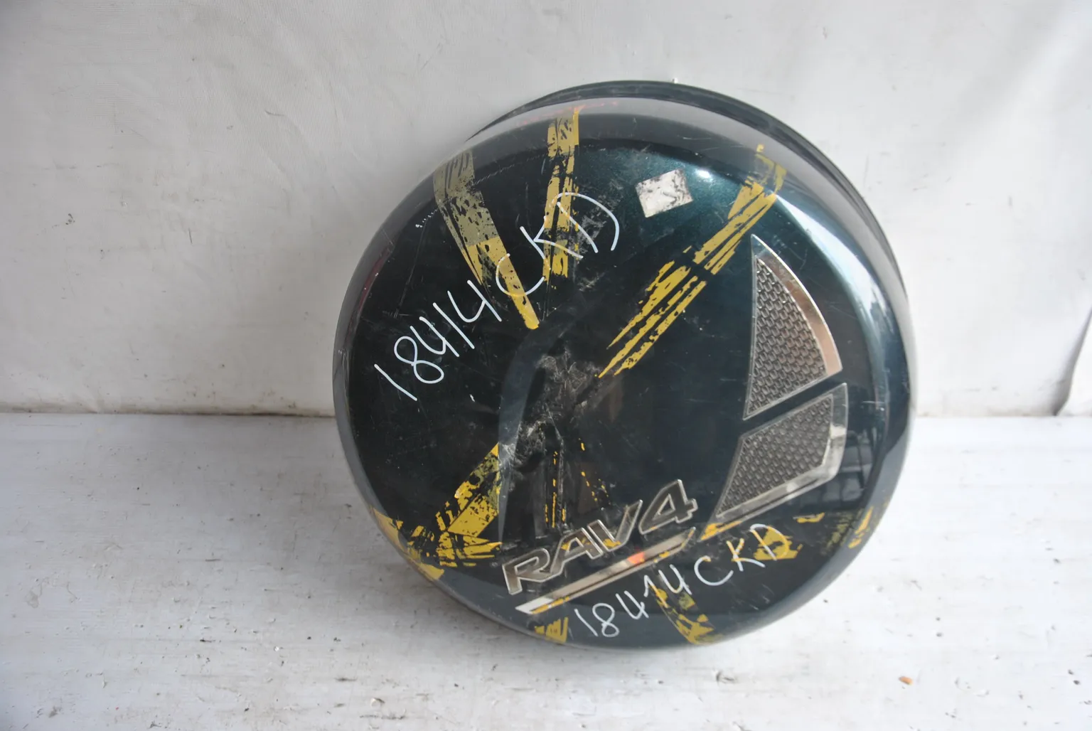 Колпак запасного колеса TOYOTA RAV4 ACA30 (Контрактный) 45984601