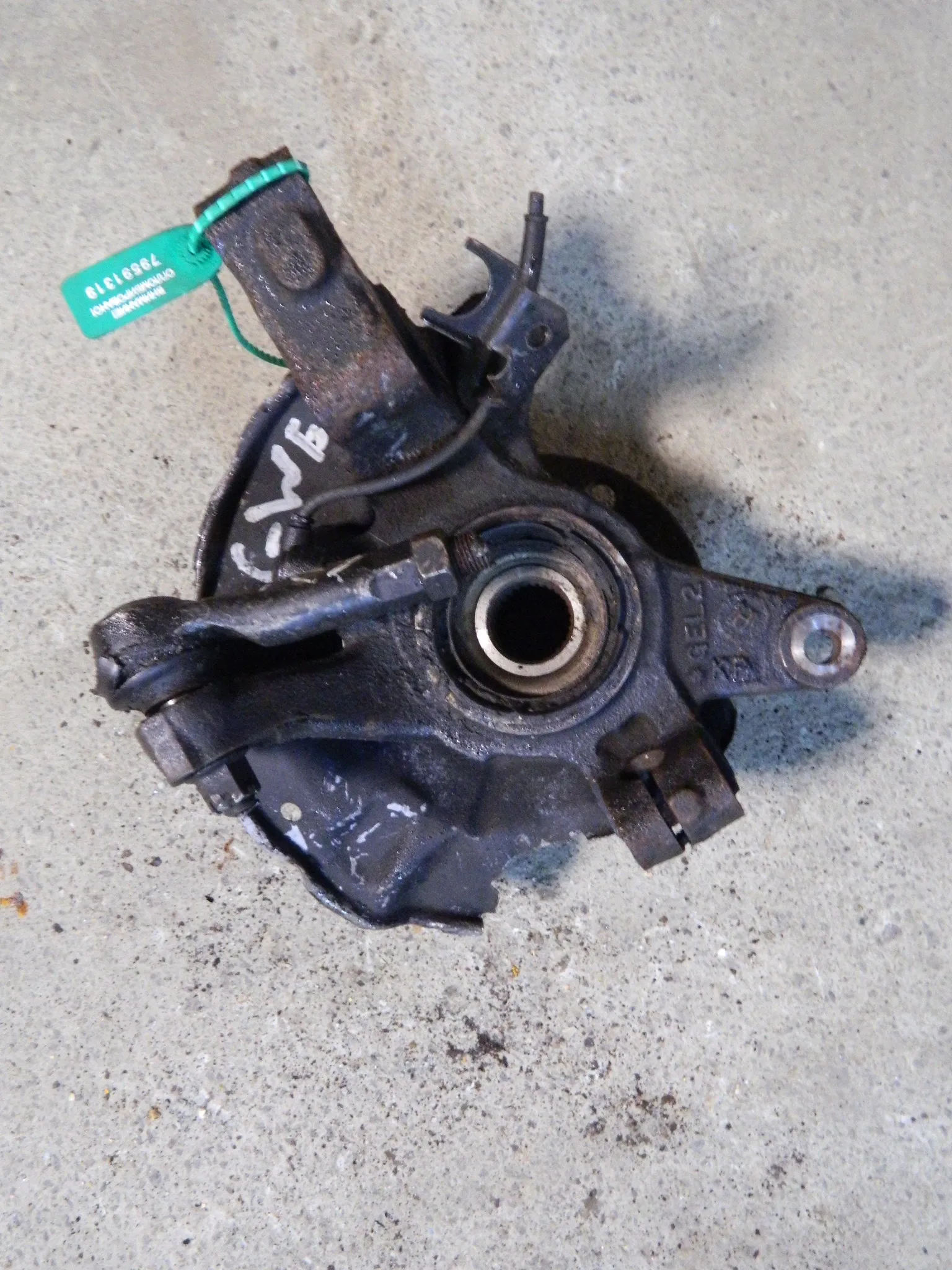 Ступица MAZDA CAPELLA GWER Перед Лев (Контрактный) 79591319