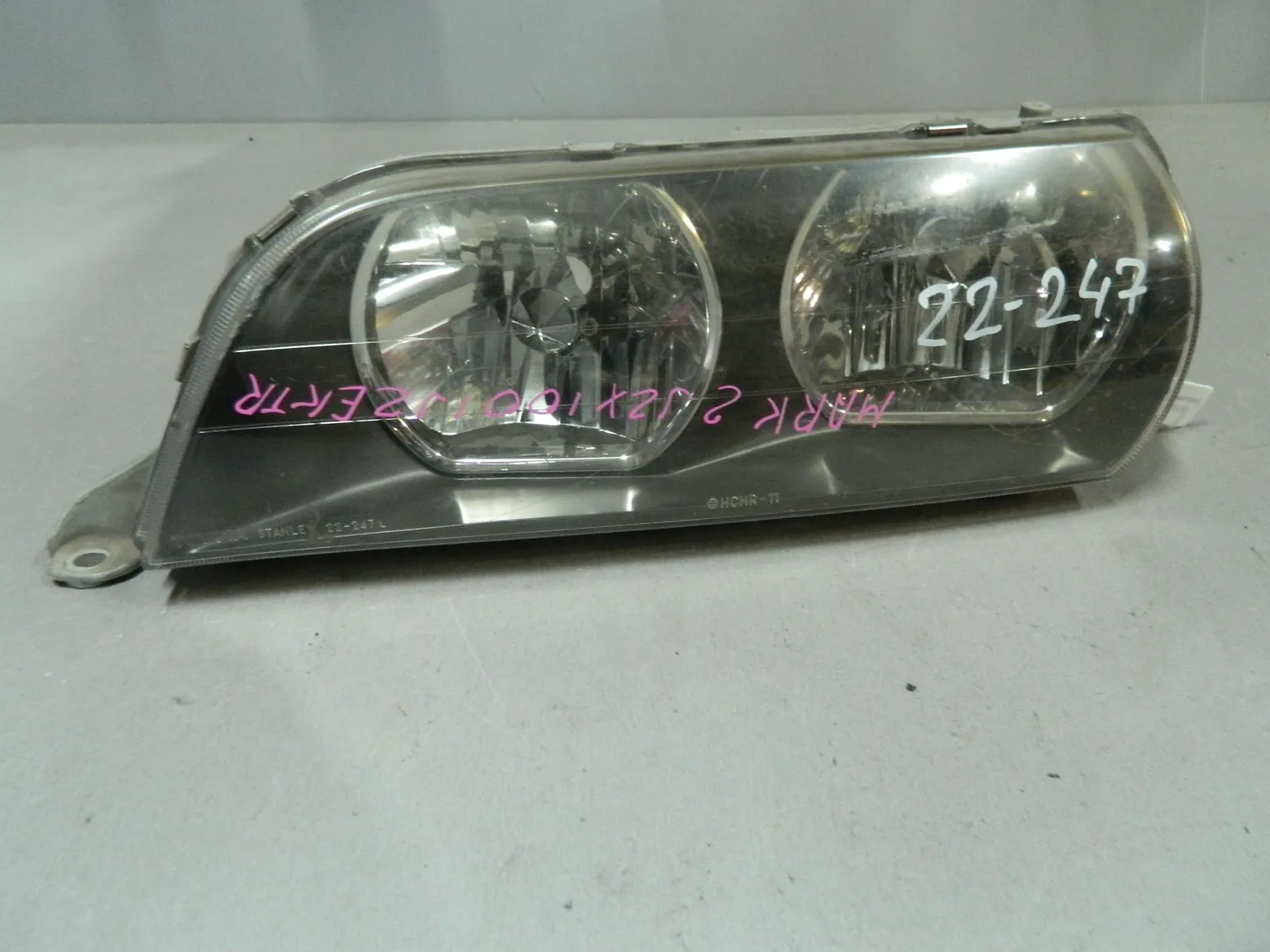 Фара TOYOTA CHASER GX100 Перед Лев 22247 (Контрактный) 68000702