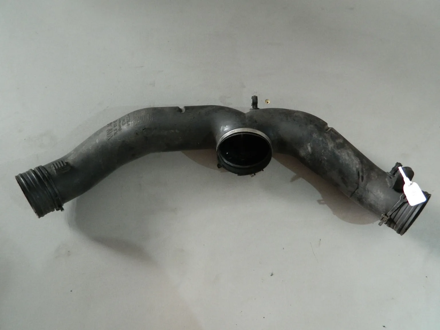 Патрубок воздушного фильтра AUDI Q7 4L BAR (Б/У)