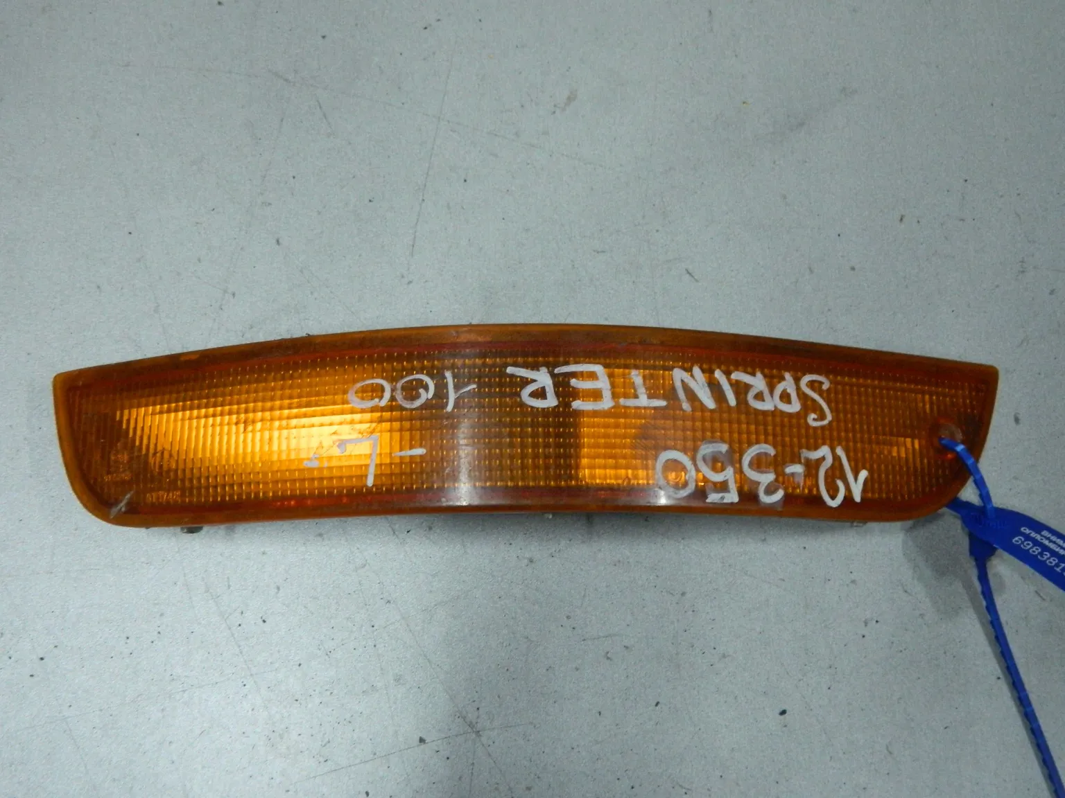 Габарит TOYOTA SPRINTER AE100 Перед Лев 12350 (Контрактный) 69838152