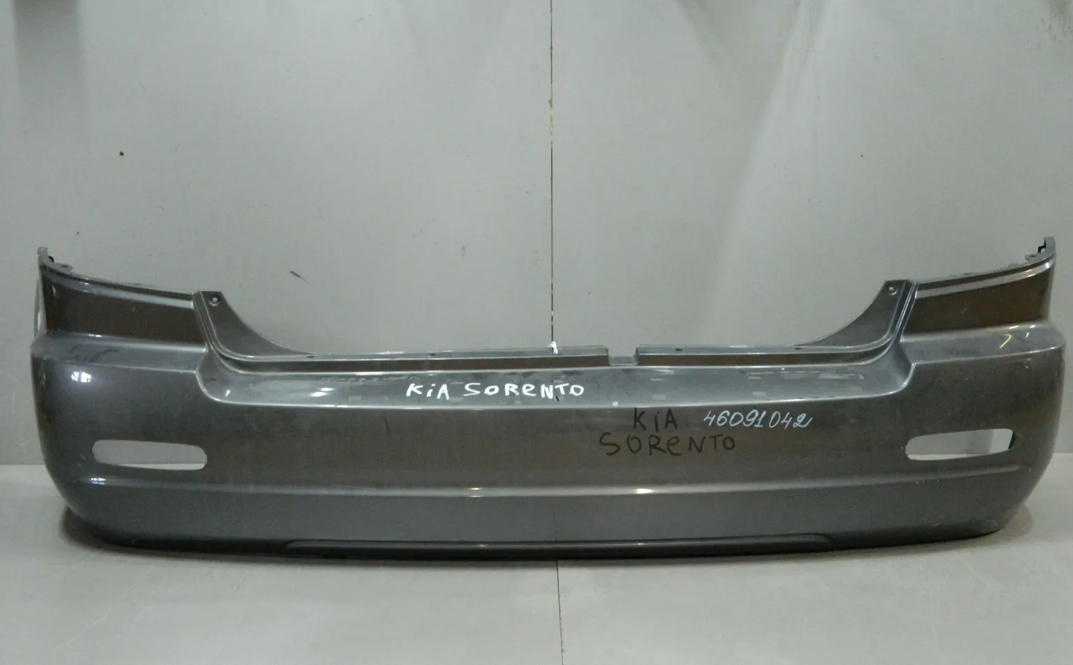 Бампер задний KIA SORENTO BL (Контрактный) 46091042