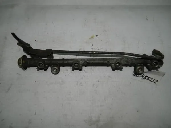 Рампа топливная TOYOTA AVENSIS ST220 3SFE (Контрактный)