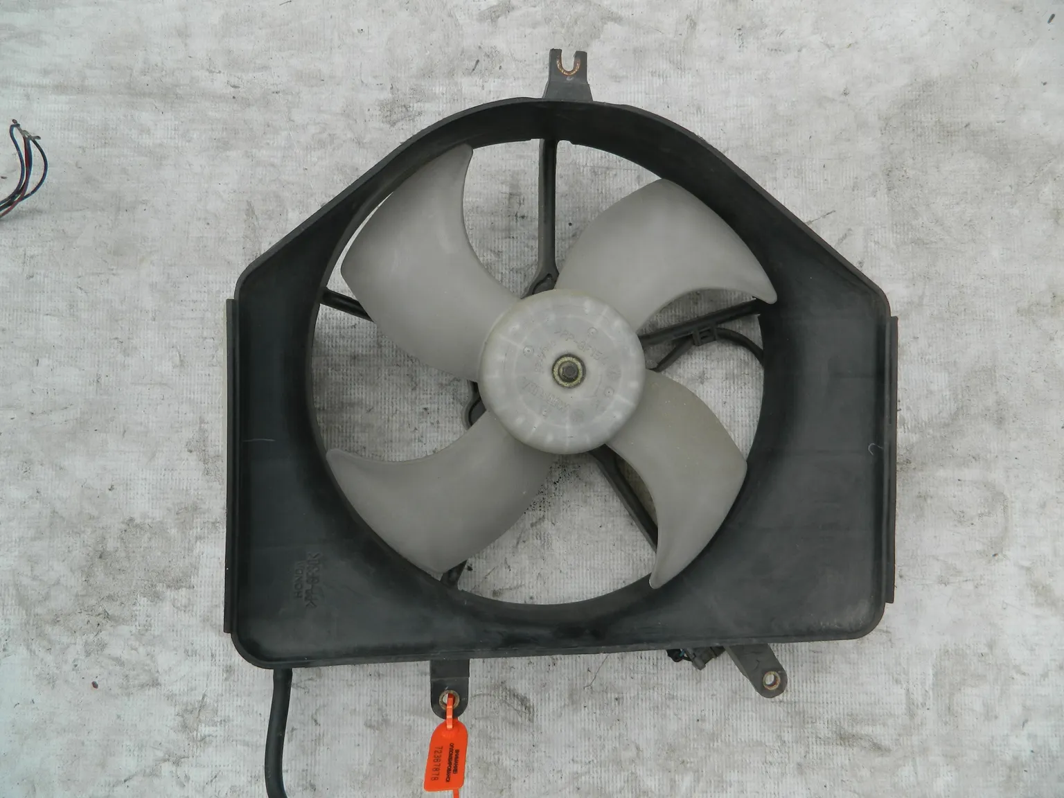 Диффузор радиатора HONDA FIT GD3 (Контрактный) 72367878