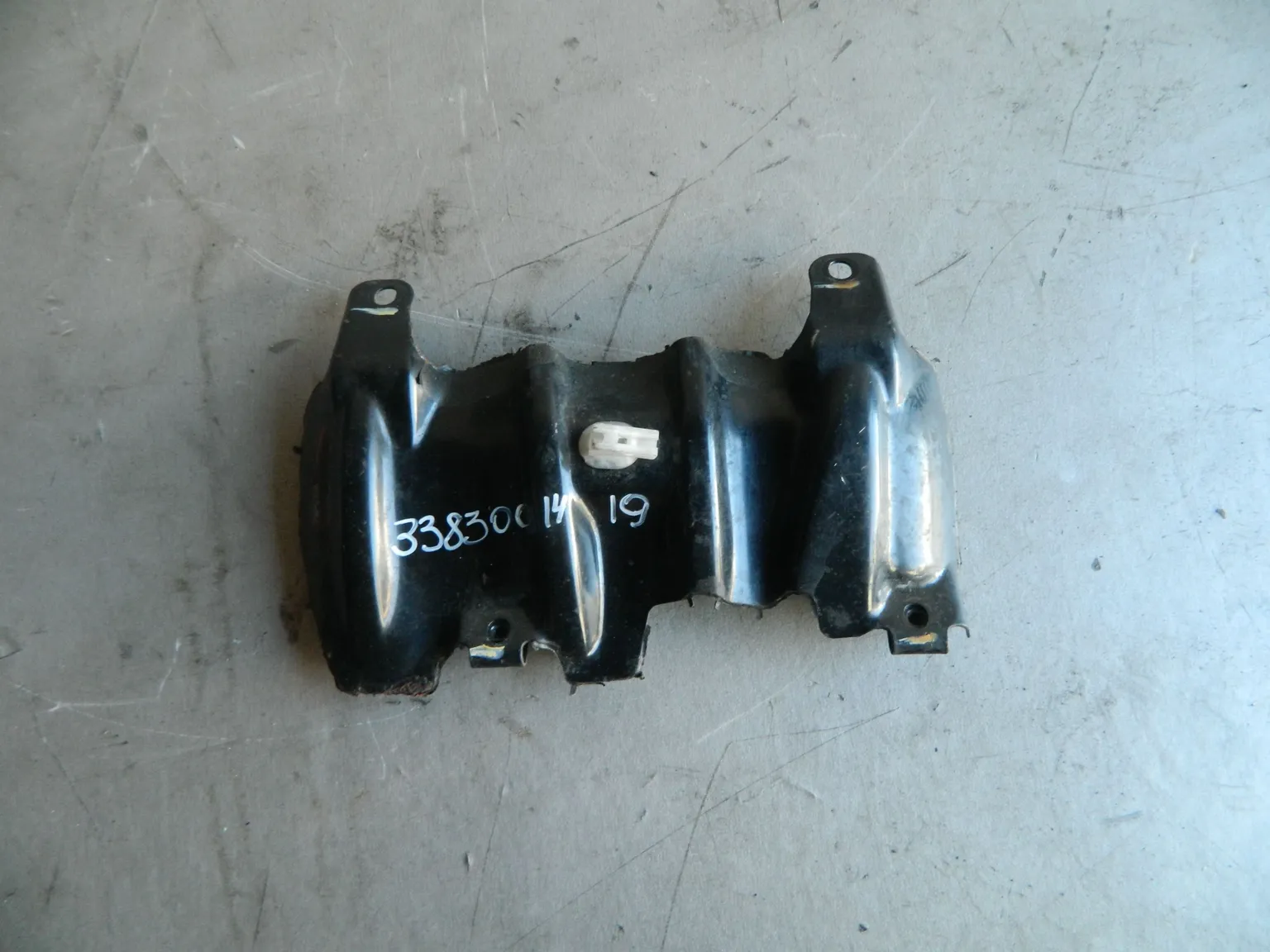 Защита впускного коллектора TOYOTA CAMRY ACV40 2AZFE (Контрактный) 3383001419