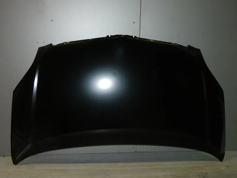 Капот API TY2800150B000 TOYOTA Corola Verso