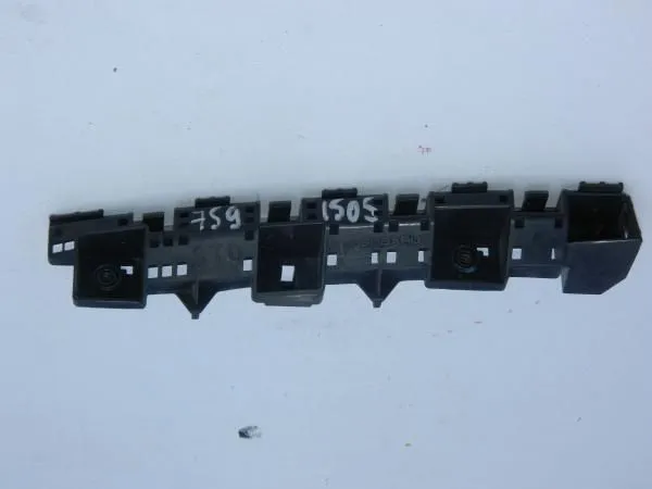 Крепление бампера SUBARU IMPREZA GP6 Перед Лев (Контрактный)