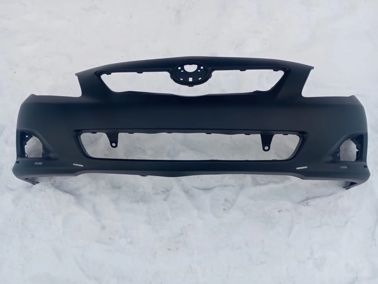 Бампер передний API TY28100000000 TOYOTA COROLLA AZE141,ZRE142 2008-2010