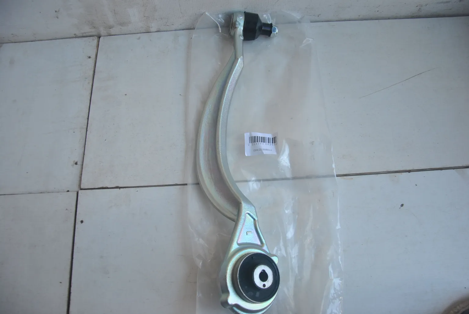 Рычаг GENERAL PARTS 2213306511 MERCEDES-BENZ S-CLASS 350/500 L CGI 4MATIC Перед. Низ. Лев