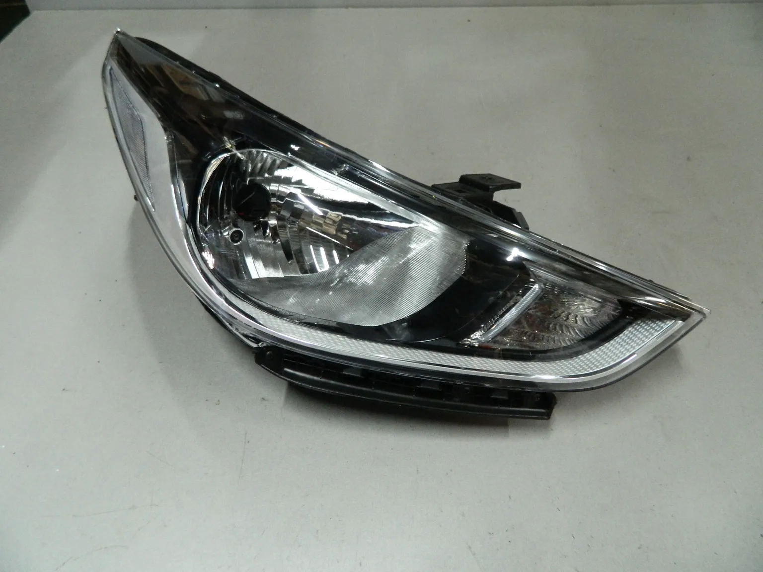 Фара JORDEN JH02ACT17001BR HYUNDAI SOLARIS II (галоген) Перед Прав 92102H5000