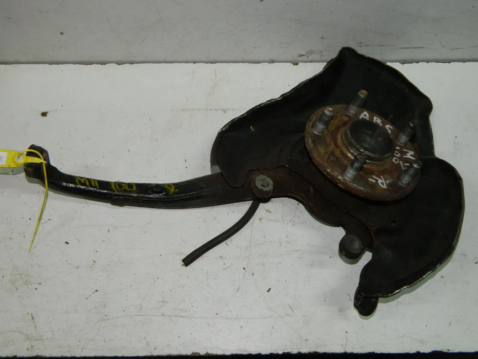 Ступица TOYOTA MARK II JZX100 Перед Прав (Контрактный) 40940649