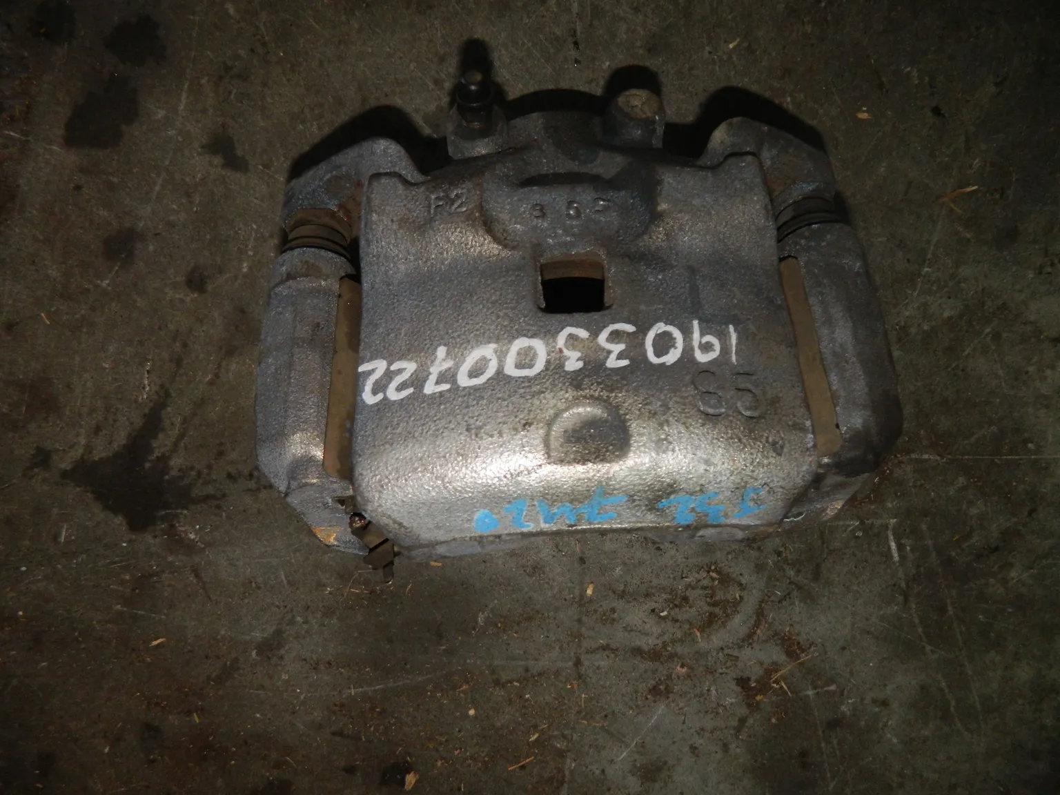 Суппорт NISSAN TEANA J32 Перед Прав (Контрактный) 1903300722