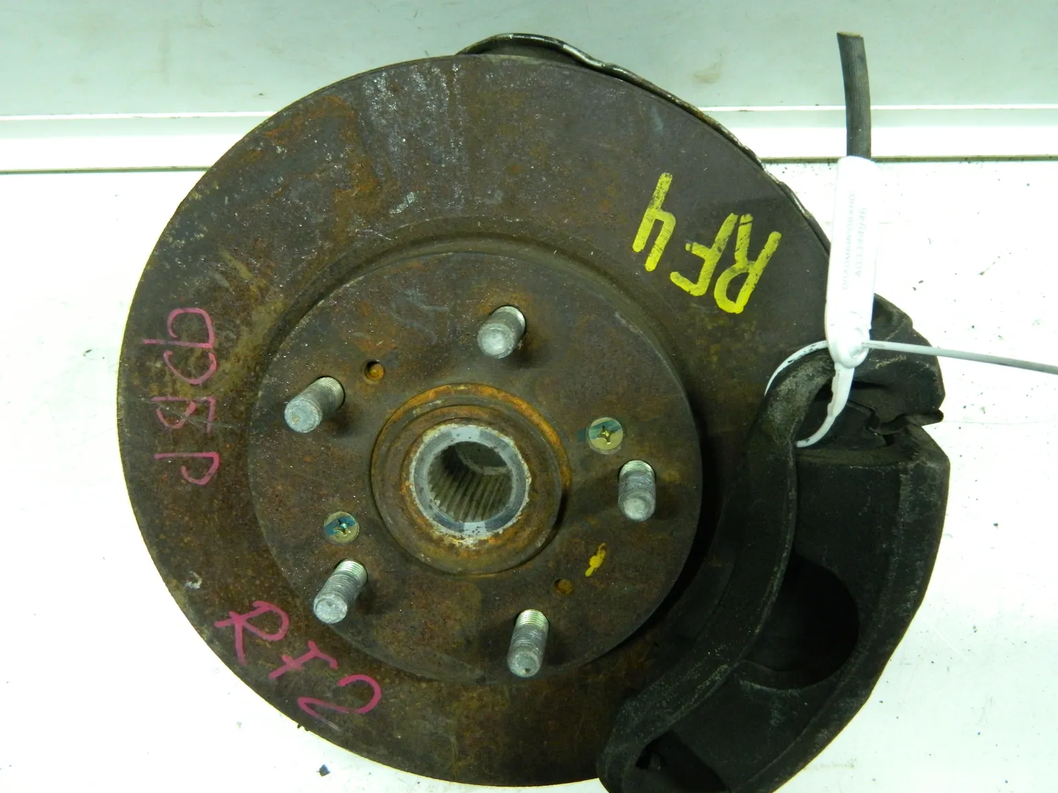 Ступица HONDA STEPWGN RF2 Перед Прав (Контрактный) 03344946