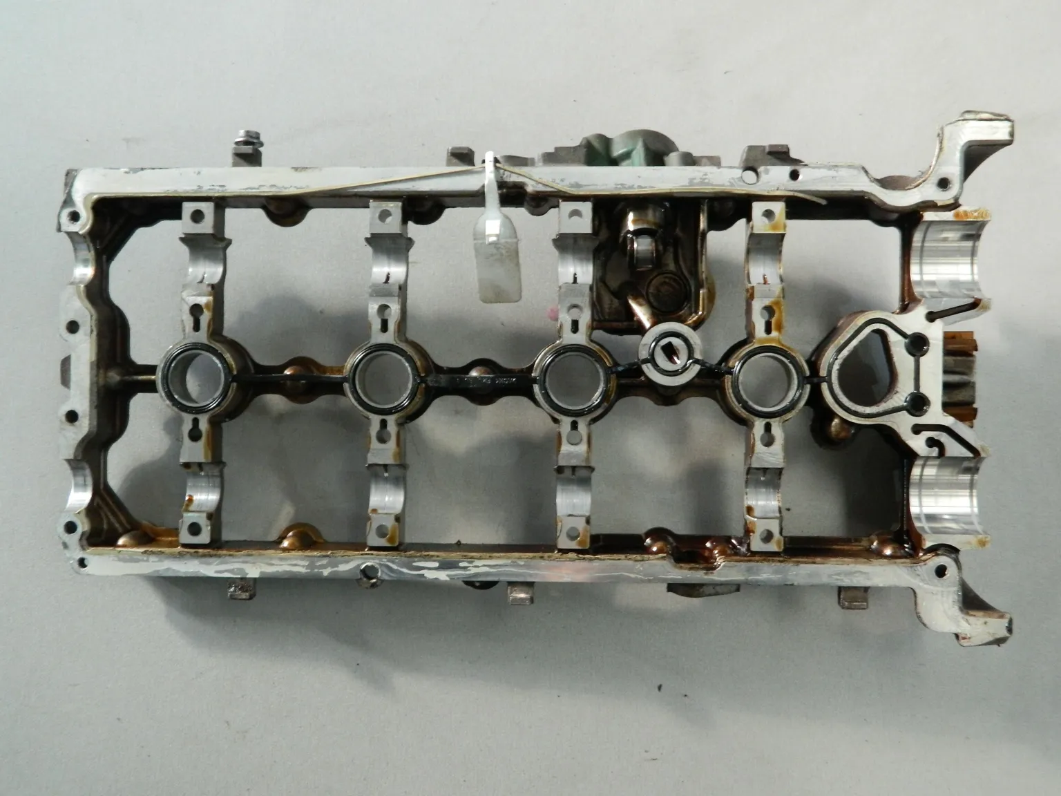 Постель распредвалов AUDI Q7 4L BAR (Б/У) 45989834