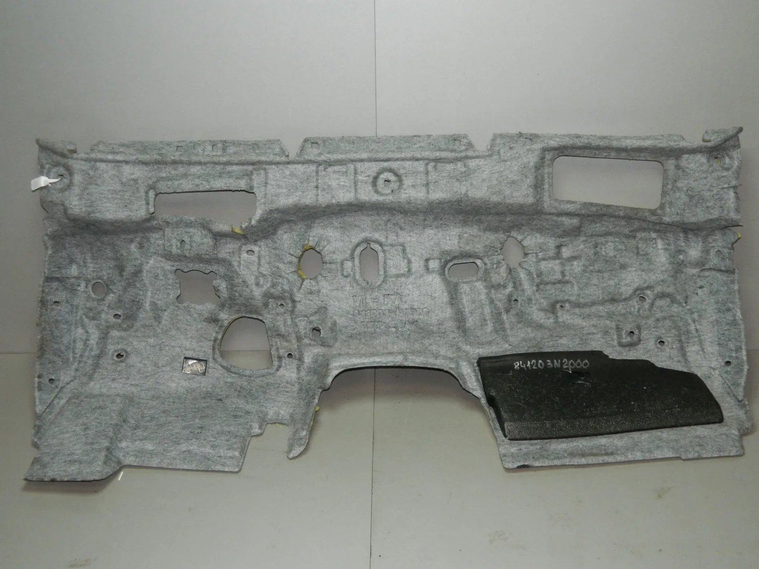 Шумоизоляция моторного отсека HYUNDAI EQUUS VI G6DA 2013-2015 (Б/У) 35017821 841203N2000