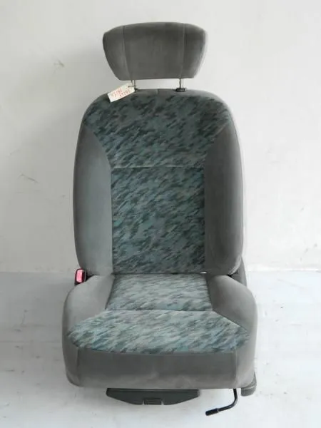 Сиденье TOYOTA CORONA ST191 Перед Лев (Контрактный) 43191