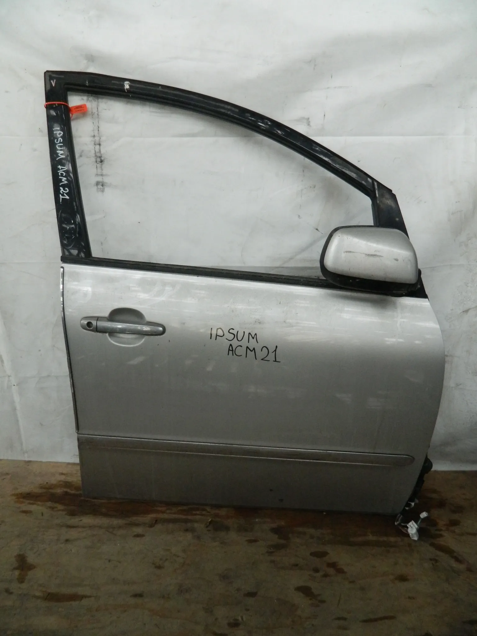Дверь TOYOTA IPSUM ACM21 Перед Прав (Контрактный) 72355870 6700144060