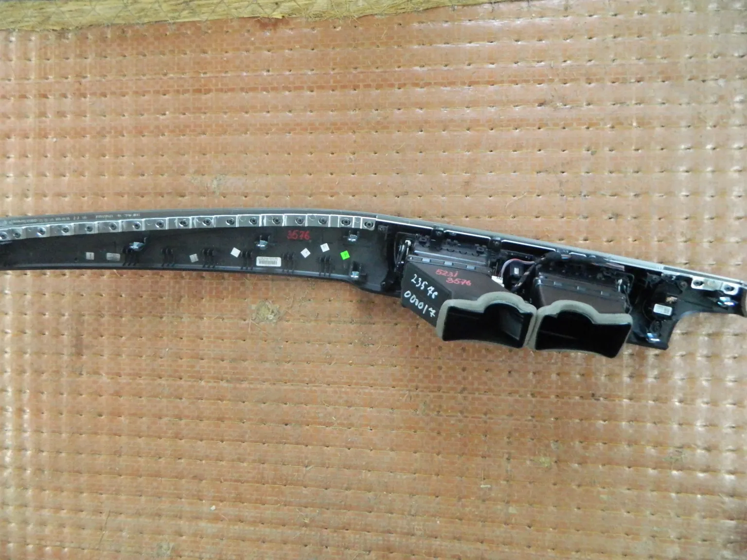 Воздуховод отопителя BMW 5-SERIES F10 (Контрактный) 23576000017